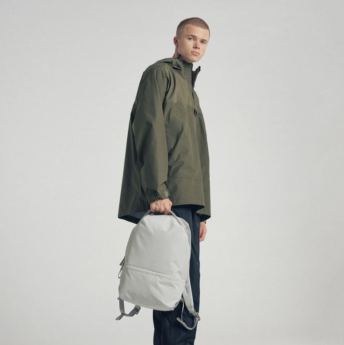 Urth Arkose Camera Insert (Ash Grey) - Image 4