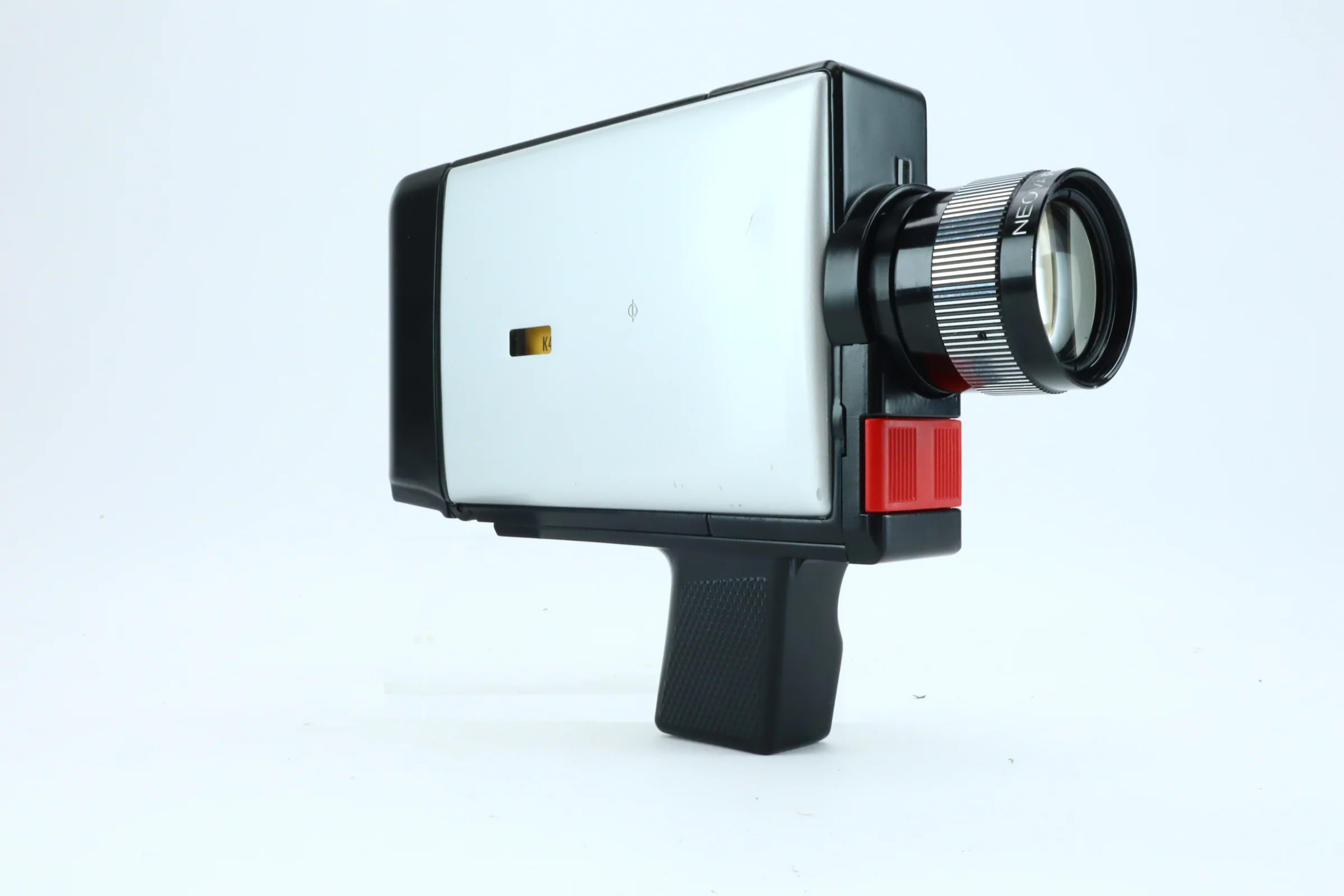 Bauer Star 4 K40 with Neovaron 1.8/9–36mm Super 8 Movie Camera - Image 3