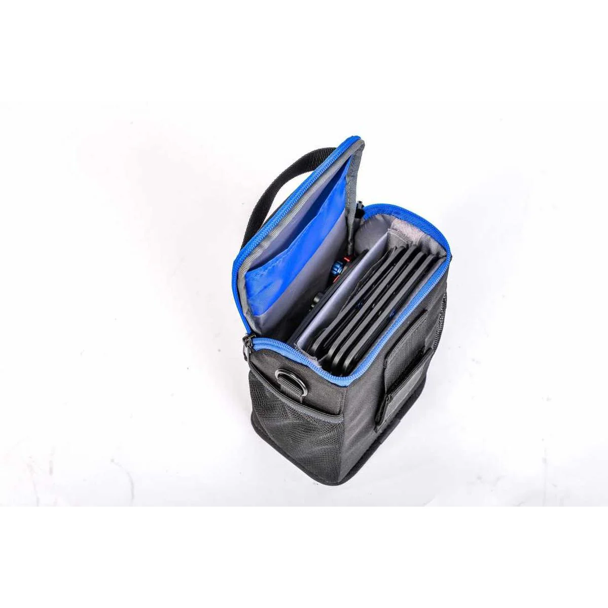 Benro Filter Bag For 100mm Filters And Holder FB100M2 - Image 4