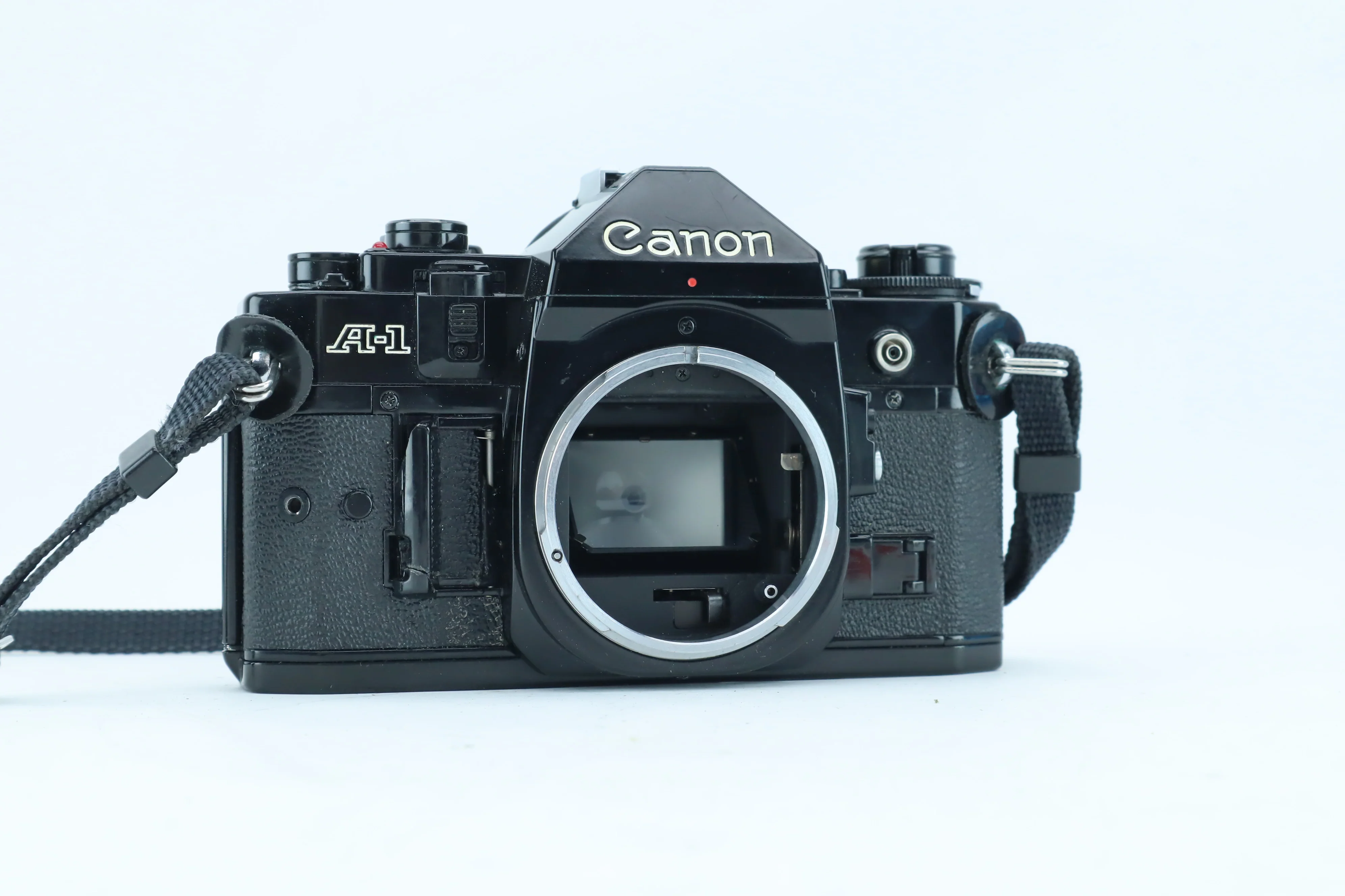 Canon A-1 | S/N: 923406