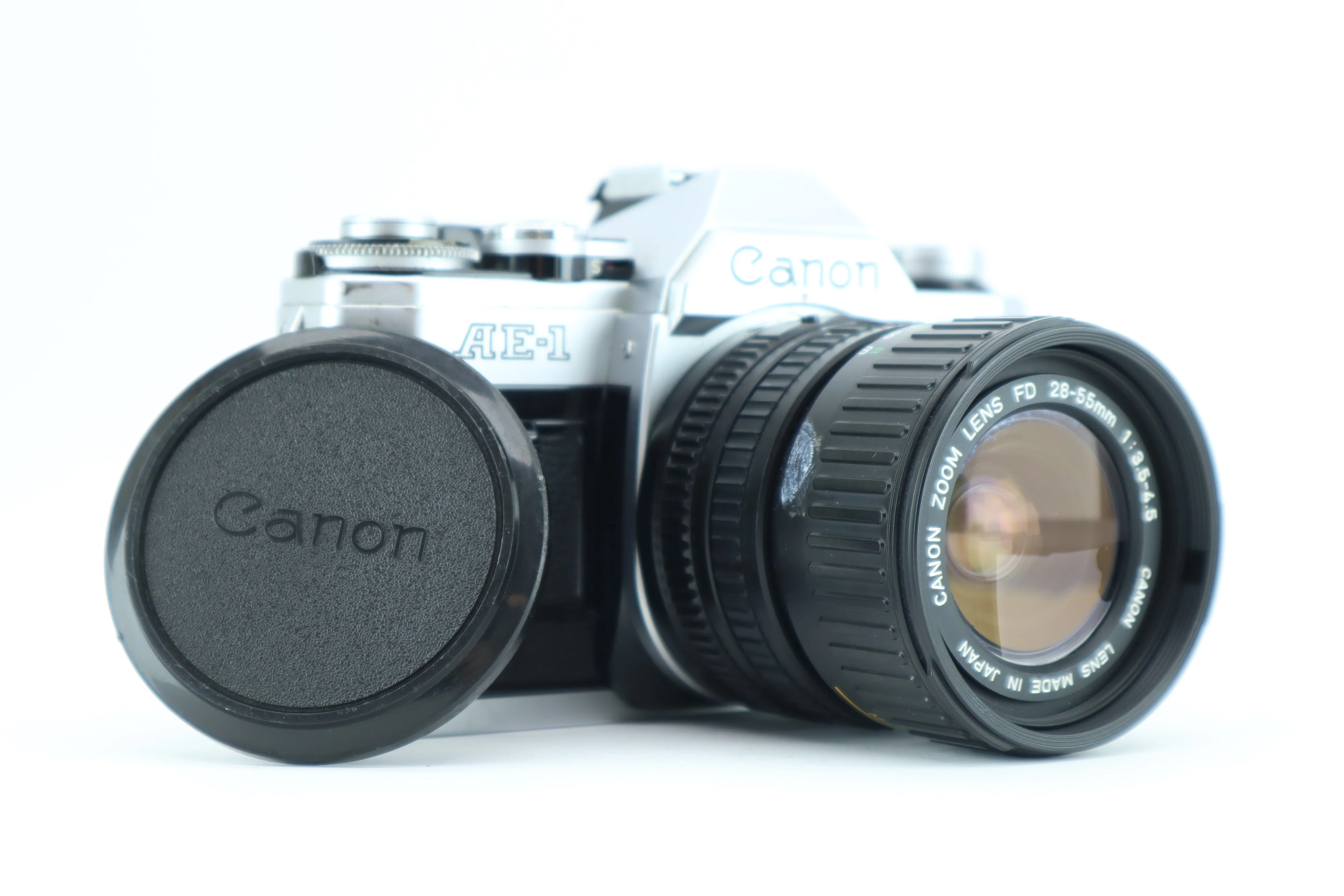 Canon AE-1 with Canon zoom lens FD 28-55m 1:3.5-4.5 lens