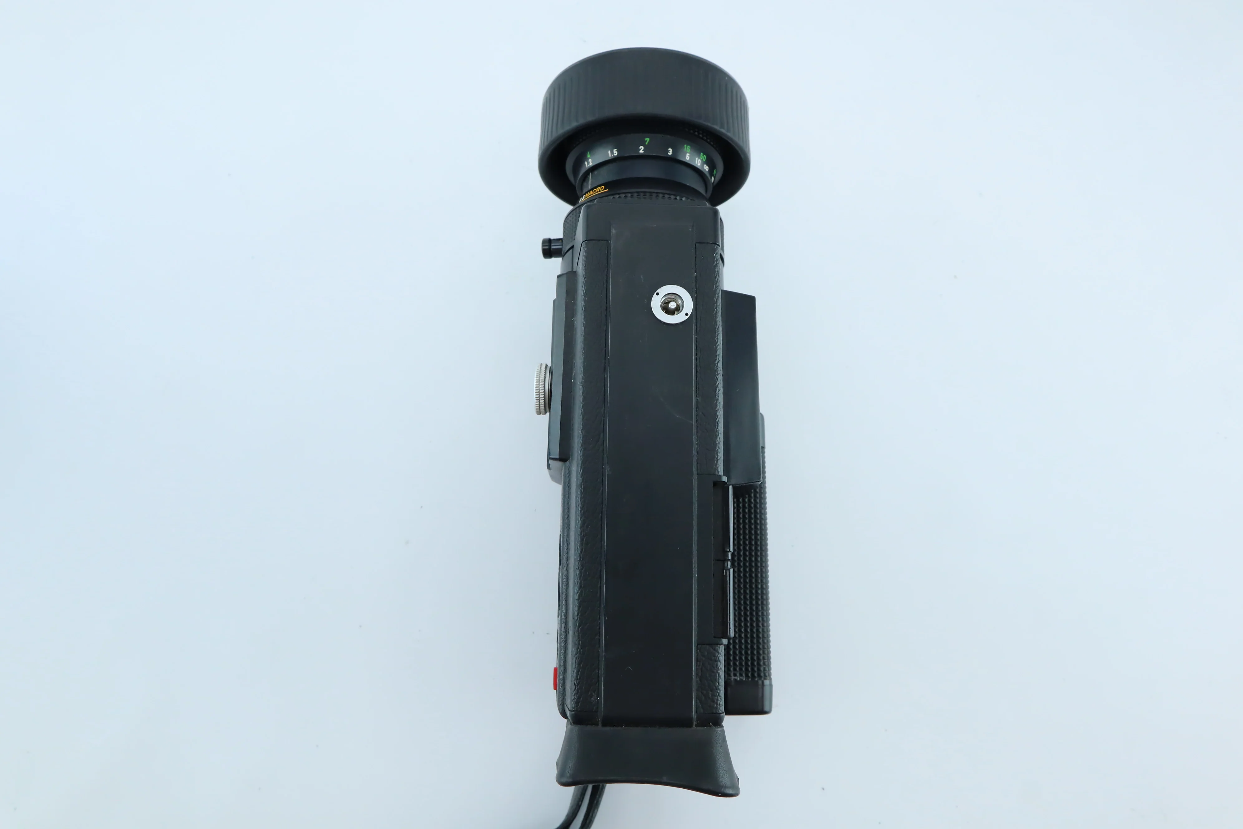 Canon Auto Zoom 512 – High-End Super 8 Movie Camera with Ultra Bright f/1.2 Zoom Lens - Image 5