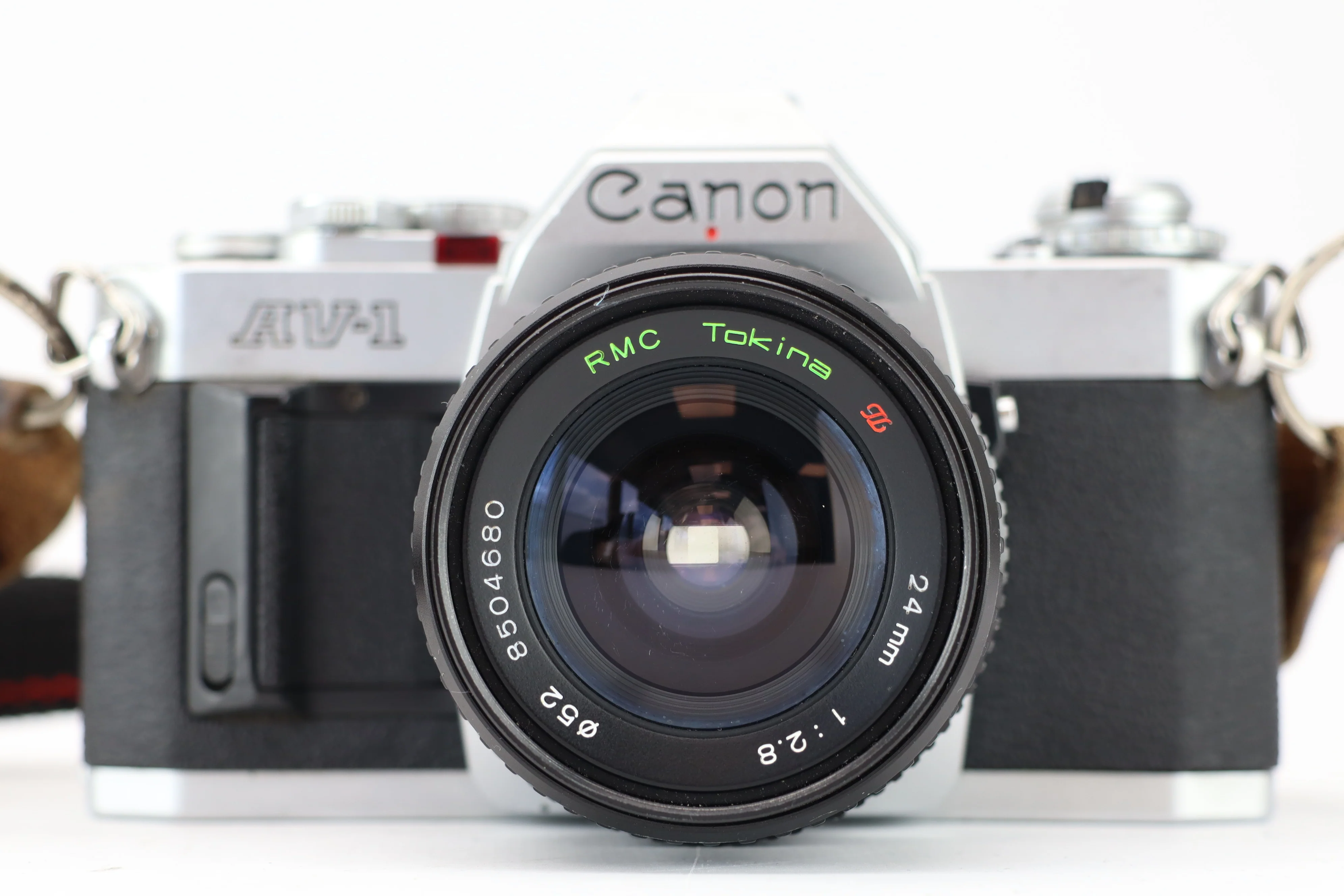 Canon AV-1 + Tokina 24mm 2,8 - Image 2