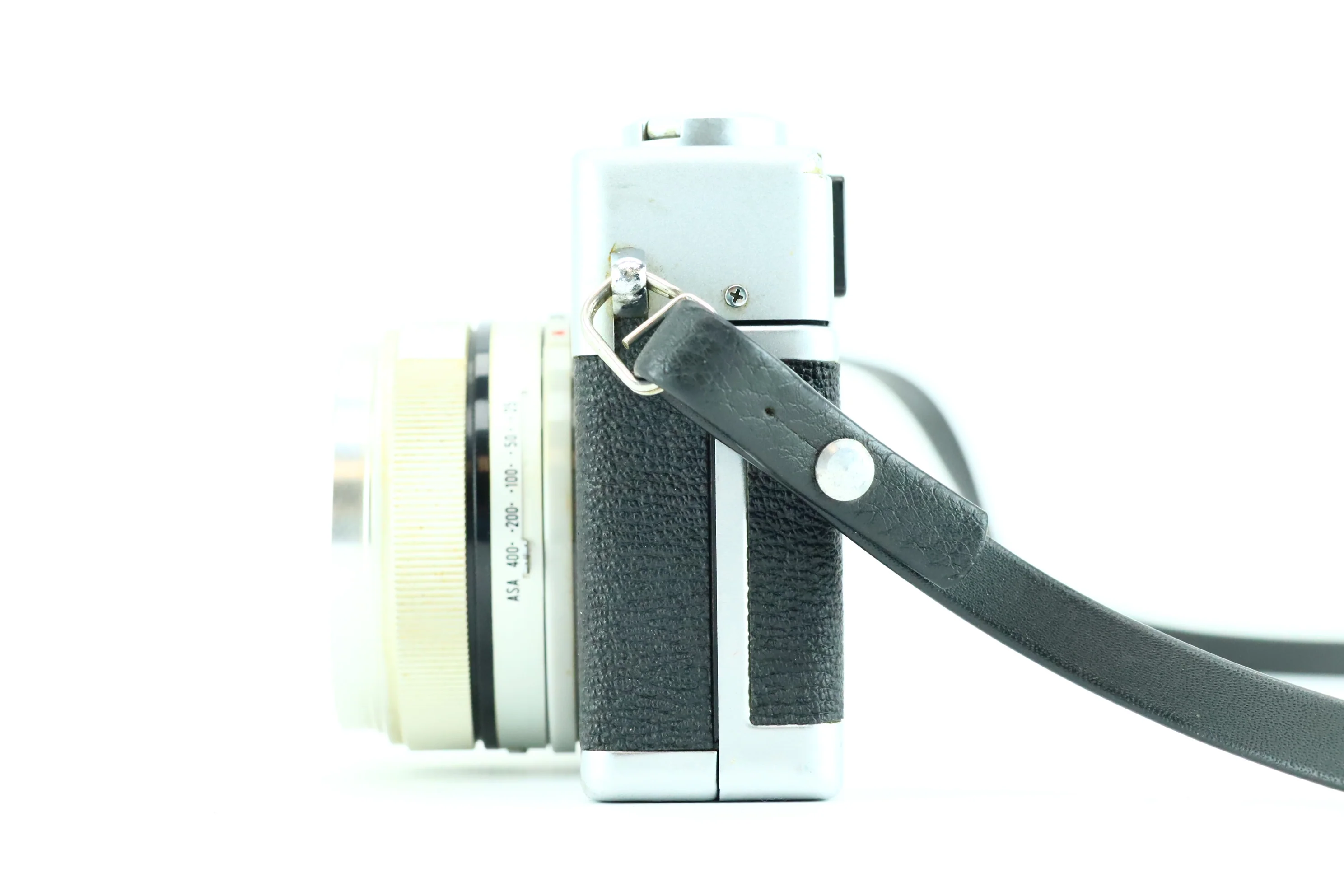 Canon Canonet 28 with Canon 40mm 1:2.8 lens - Image 5