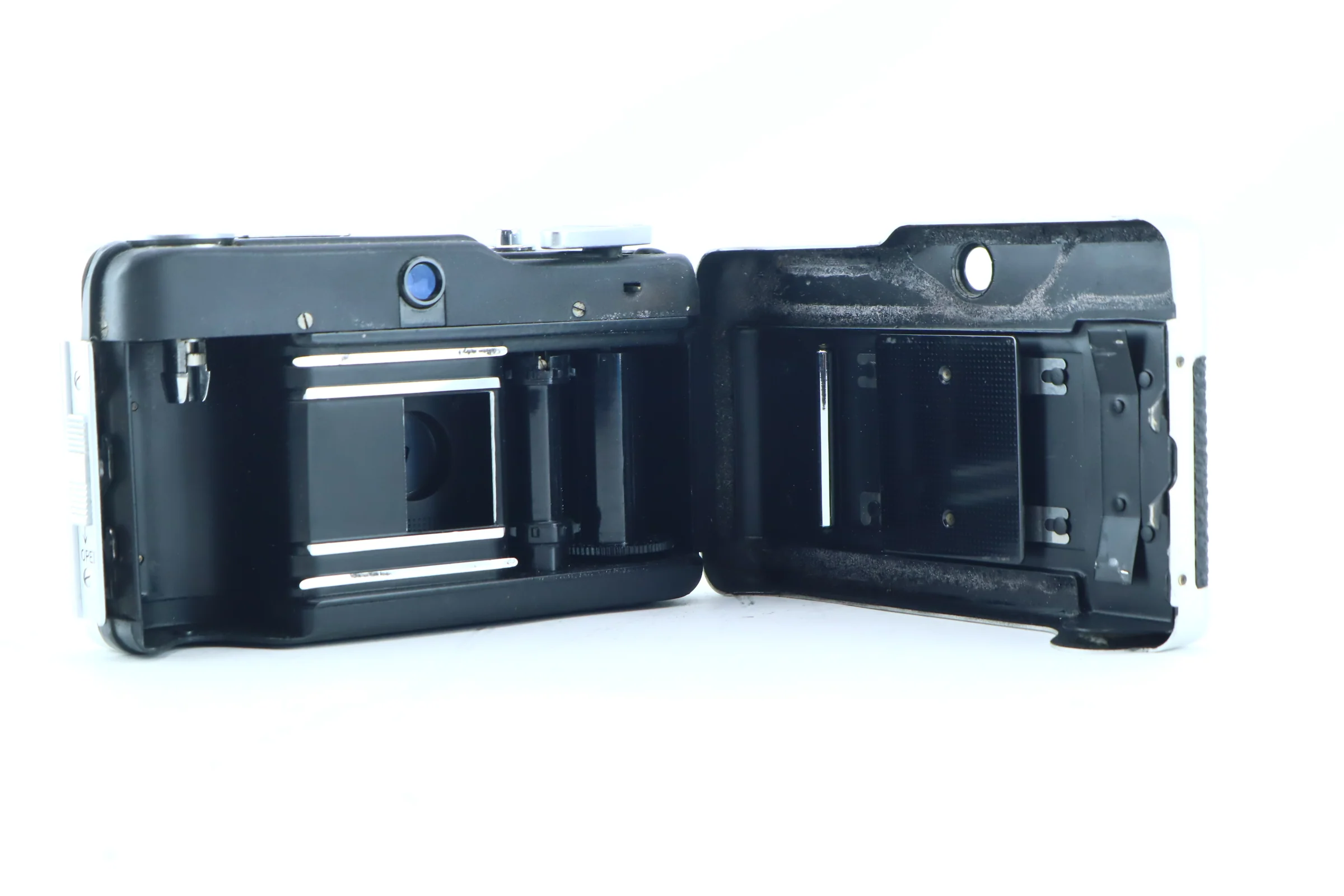 Canon Demi with 28mm f/2.8 SH | S/N: 622141 - Image 4