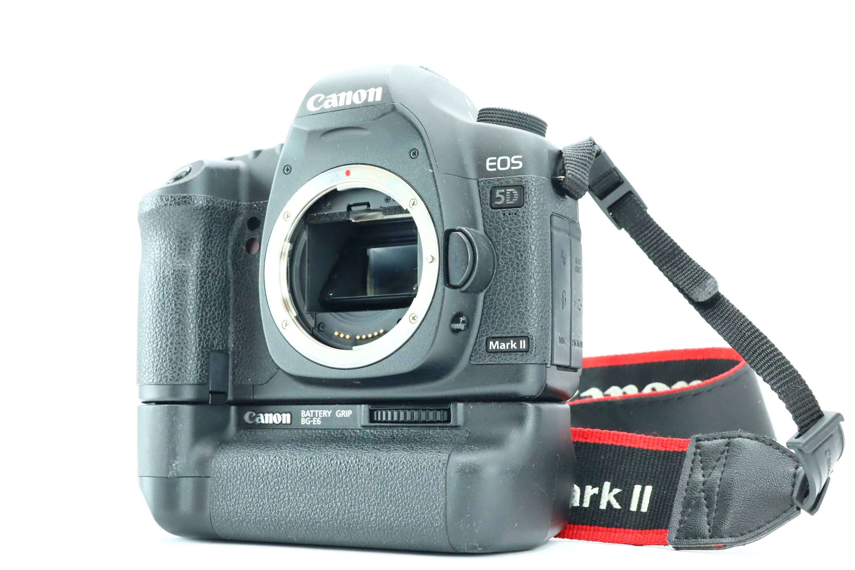 Canon EOS 5D Mark II with Battery Grip BG E6 - Image 4