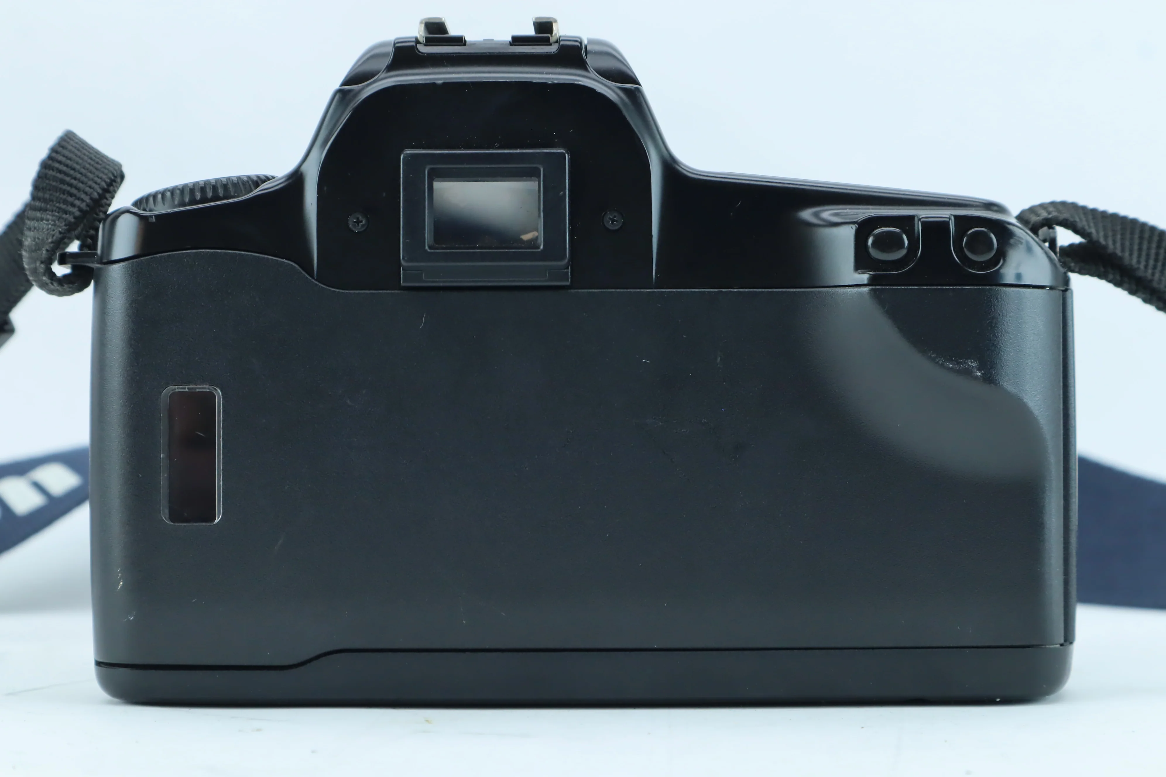Canon EOS 1000F N - Image 3