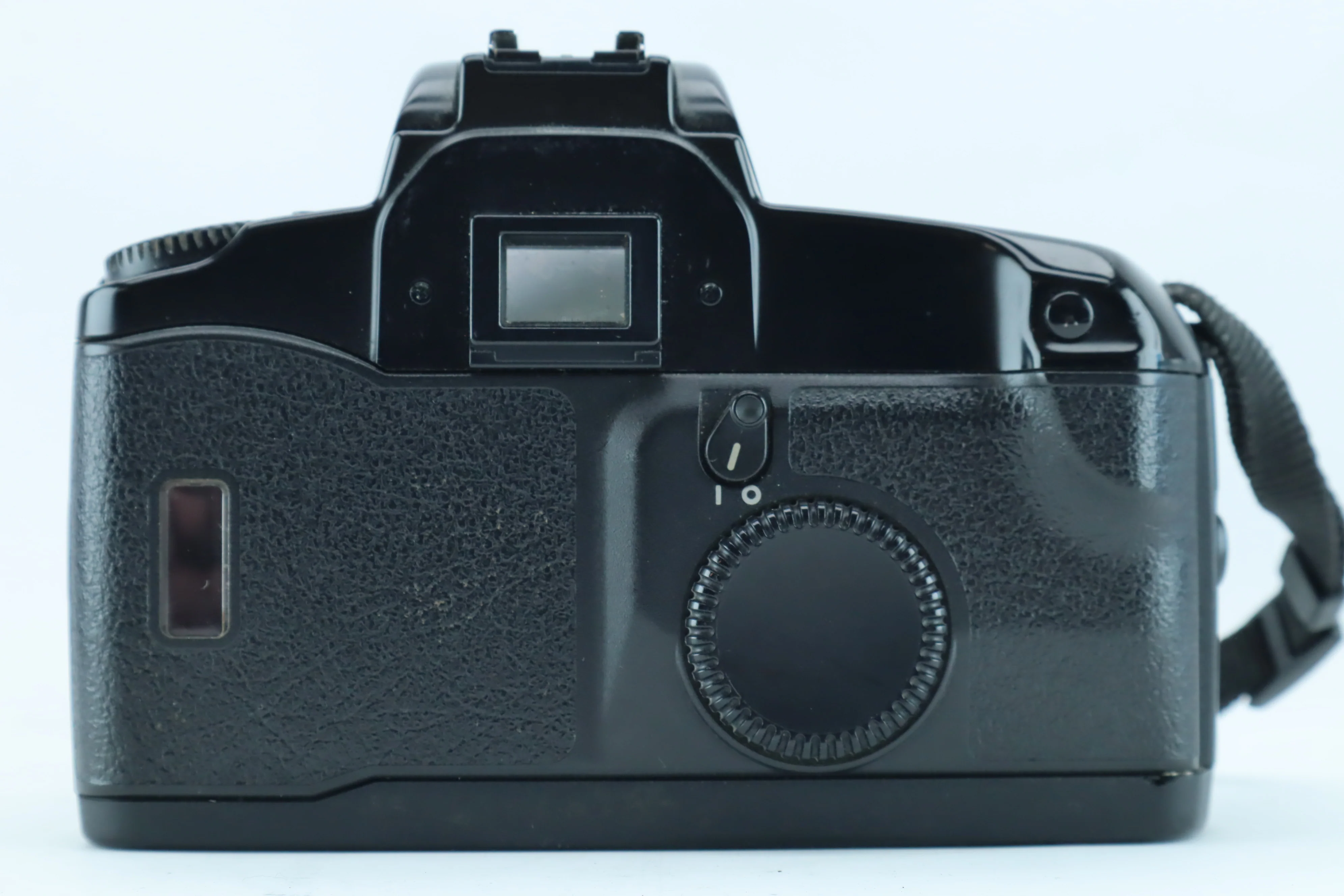 Canon EOS 100 - Image 3