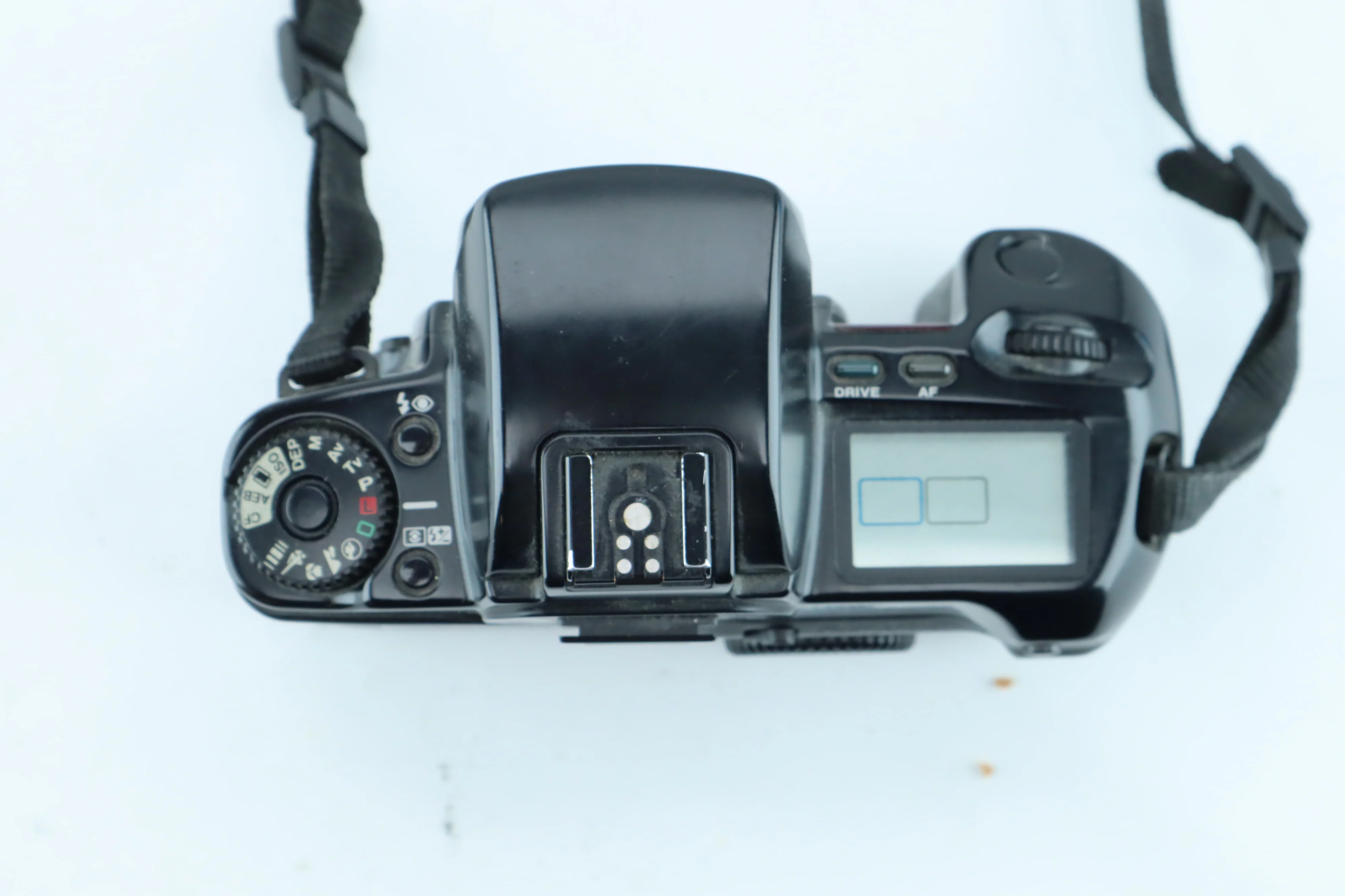 Canon EOS 100 - Image 4