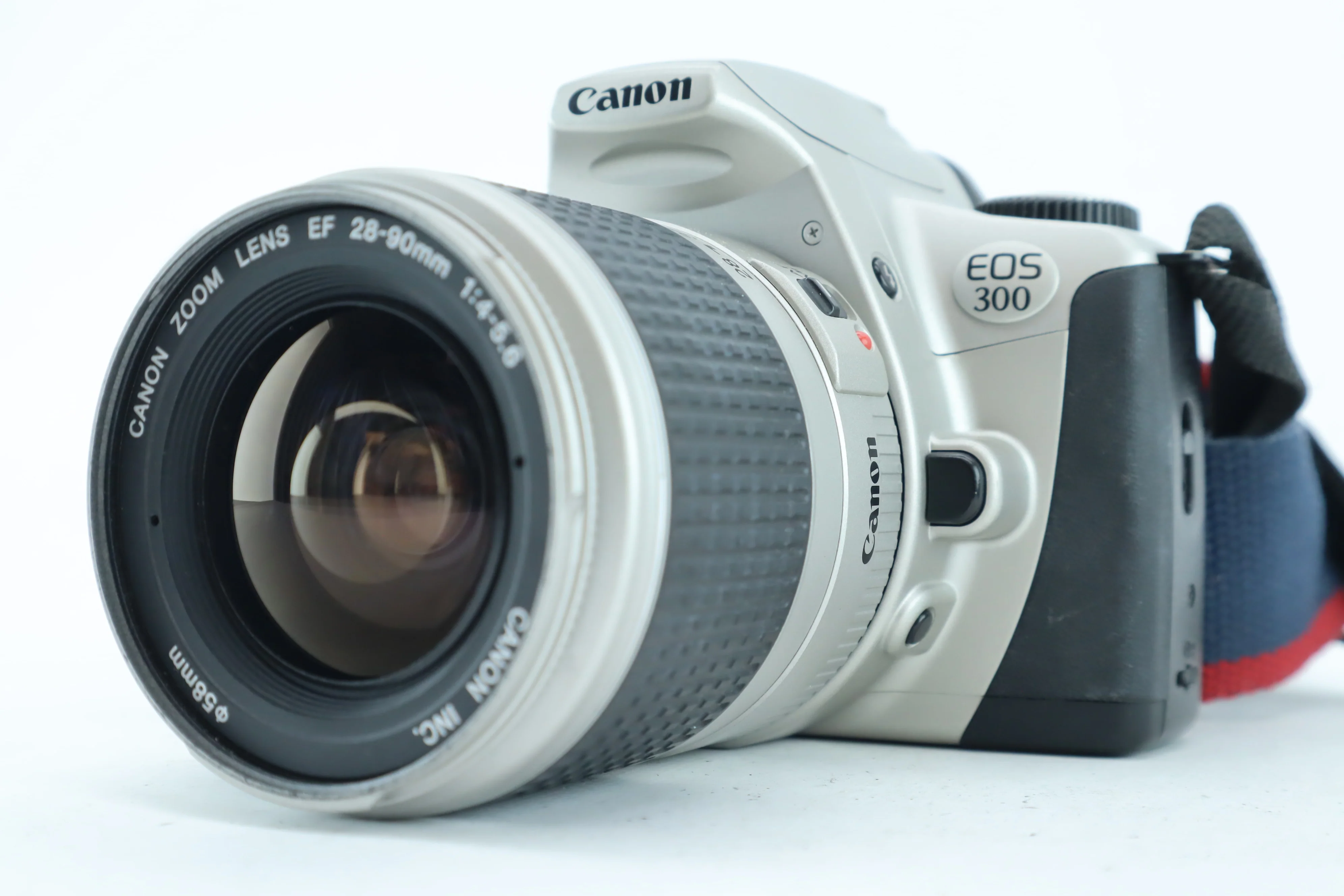 Canon EOS 300 with EF 28-90mmm 4-5,6 - Image 3