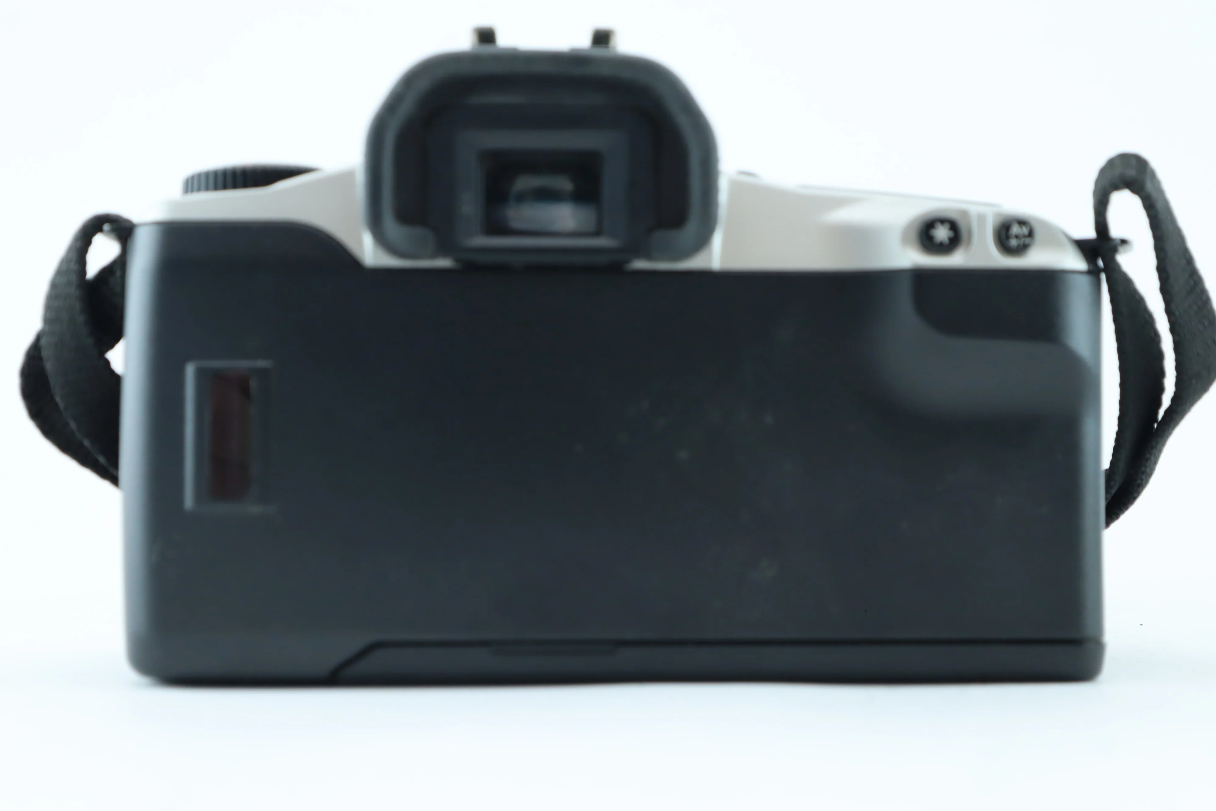 Canon EOS 300 with EF 28-90mmm 4-5,6 - Image 4