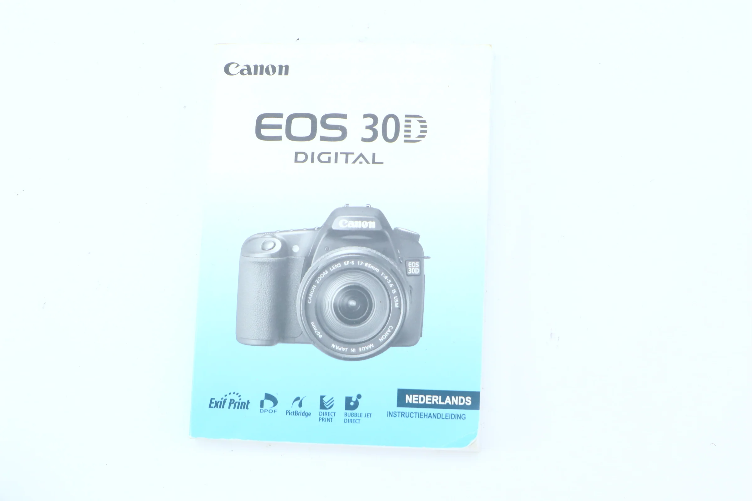Canon EOS 30D - High-Performance Alloy Body with EF-S 18-55mm f/3.5-5.6 Zoom Lens - Image 7
