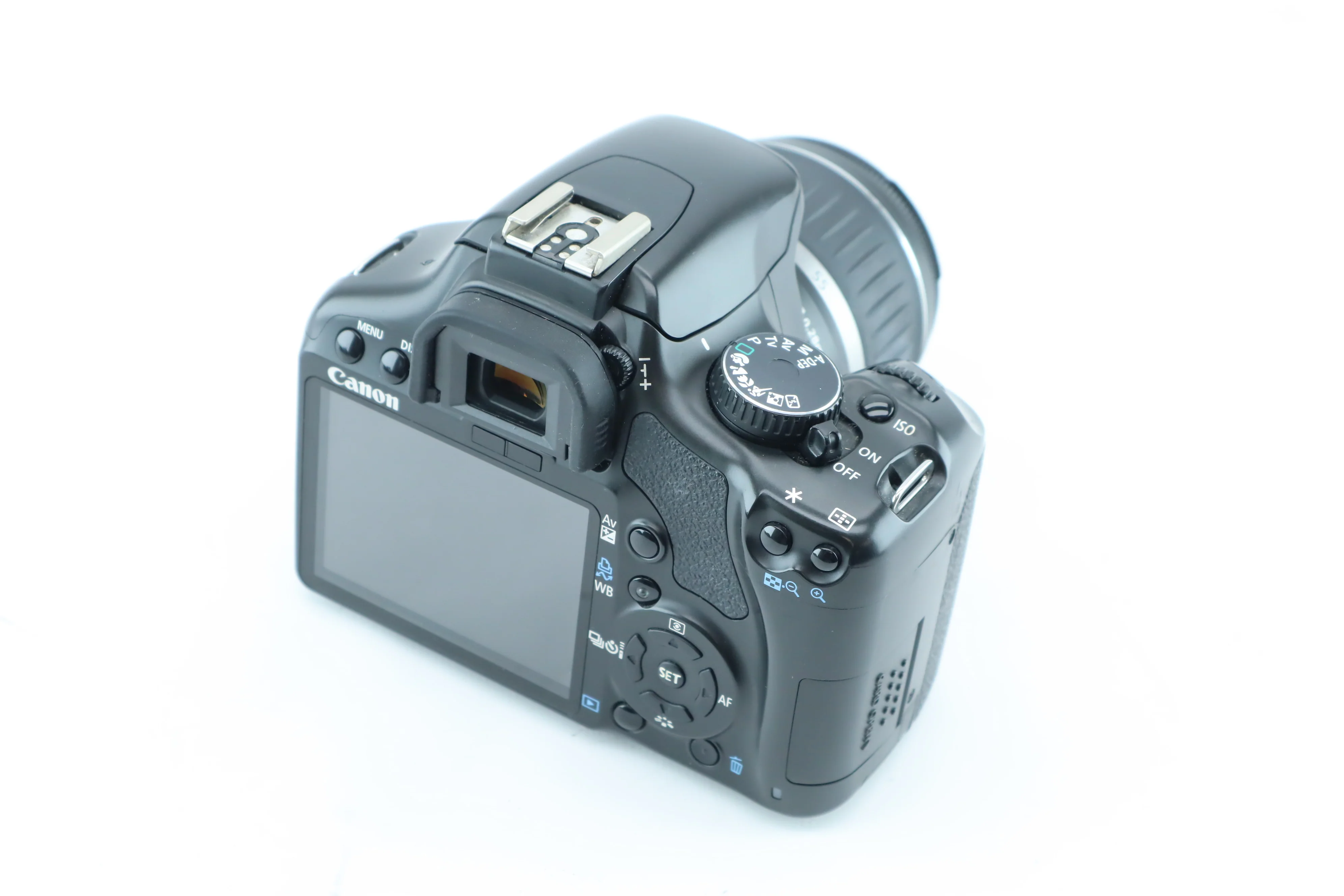 Canon EOS 450D with Canon zoom lens EF-S 18-55mm 1:3.5-5.6 - Image 6