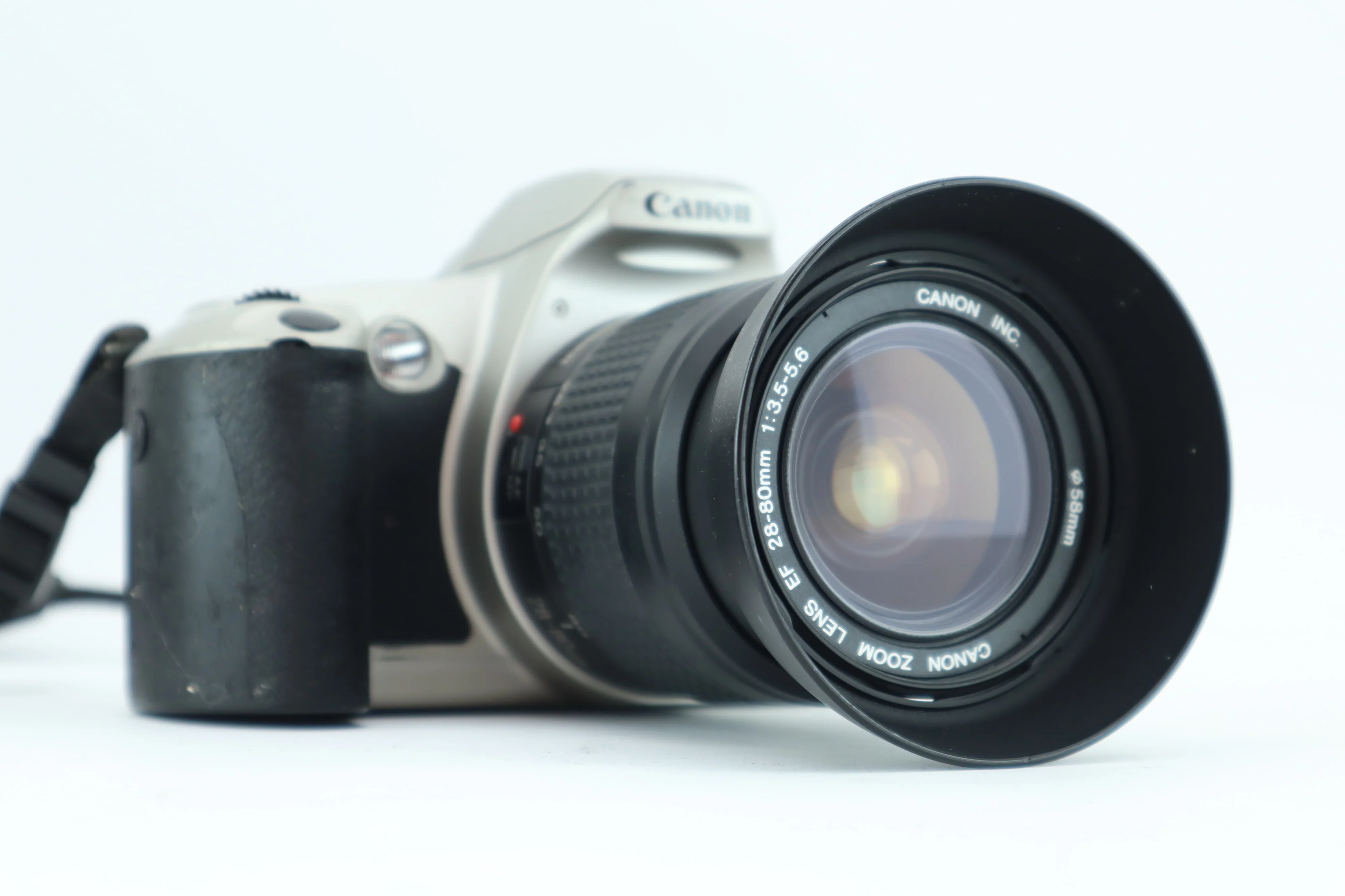 Canon EOS 500 N with Canon zoom lens EF 28-80mm 1:3.5-5.6 - Image 2