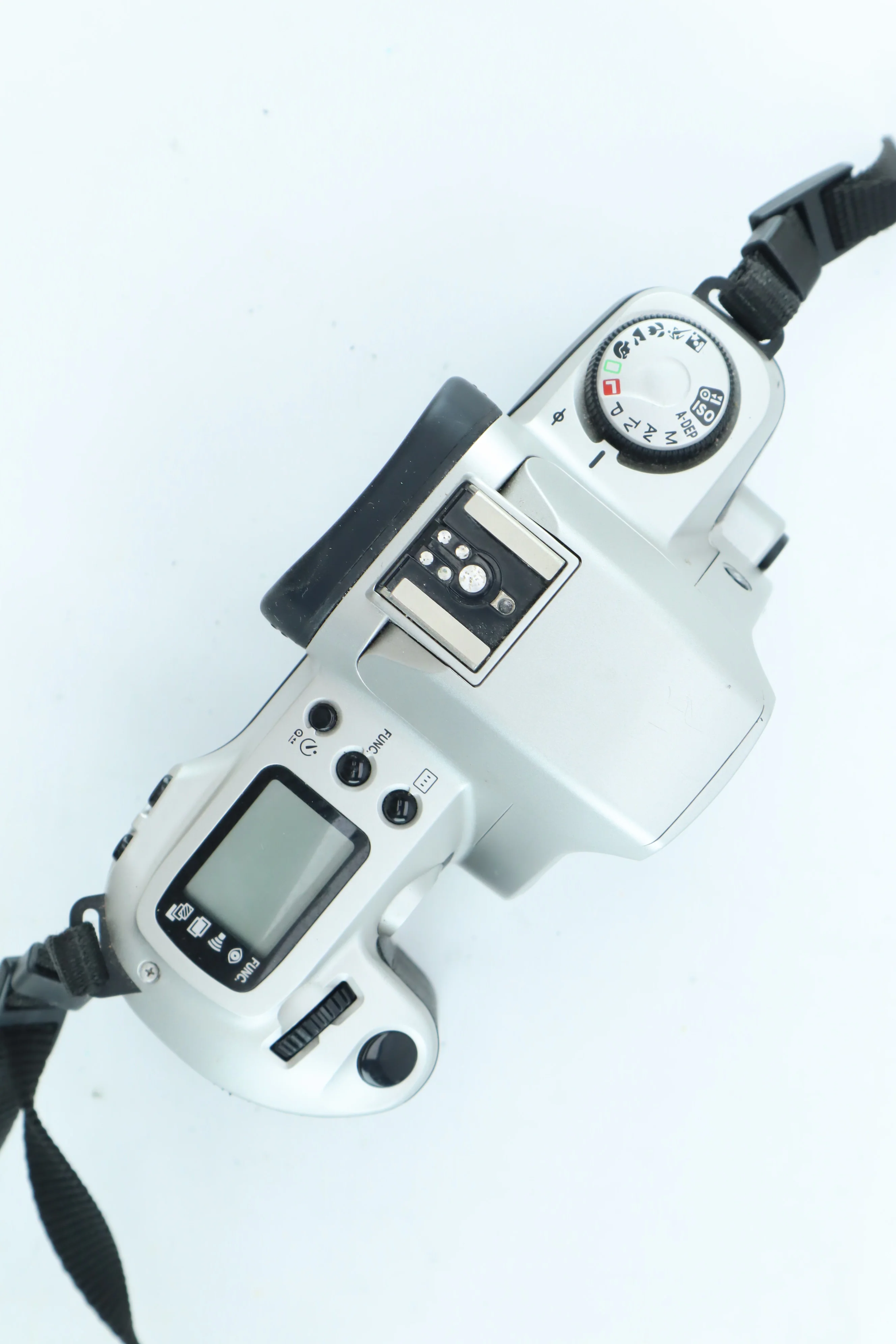 Canon EOS 500N - Image 6