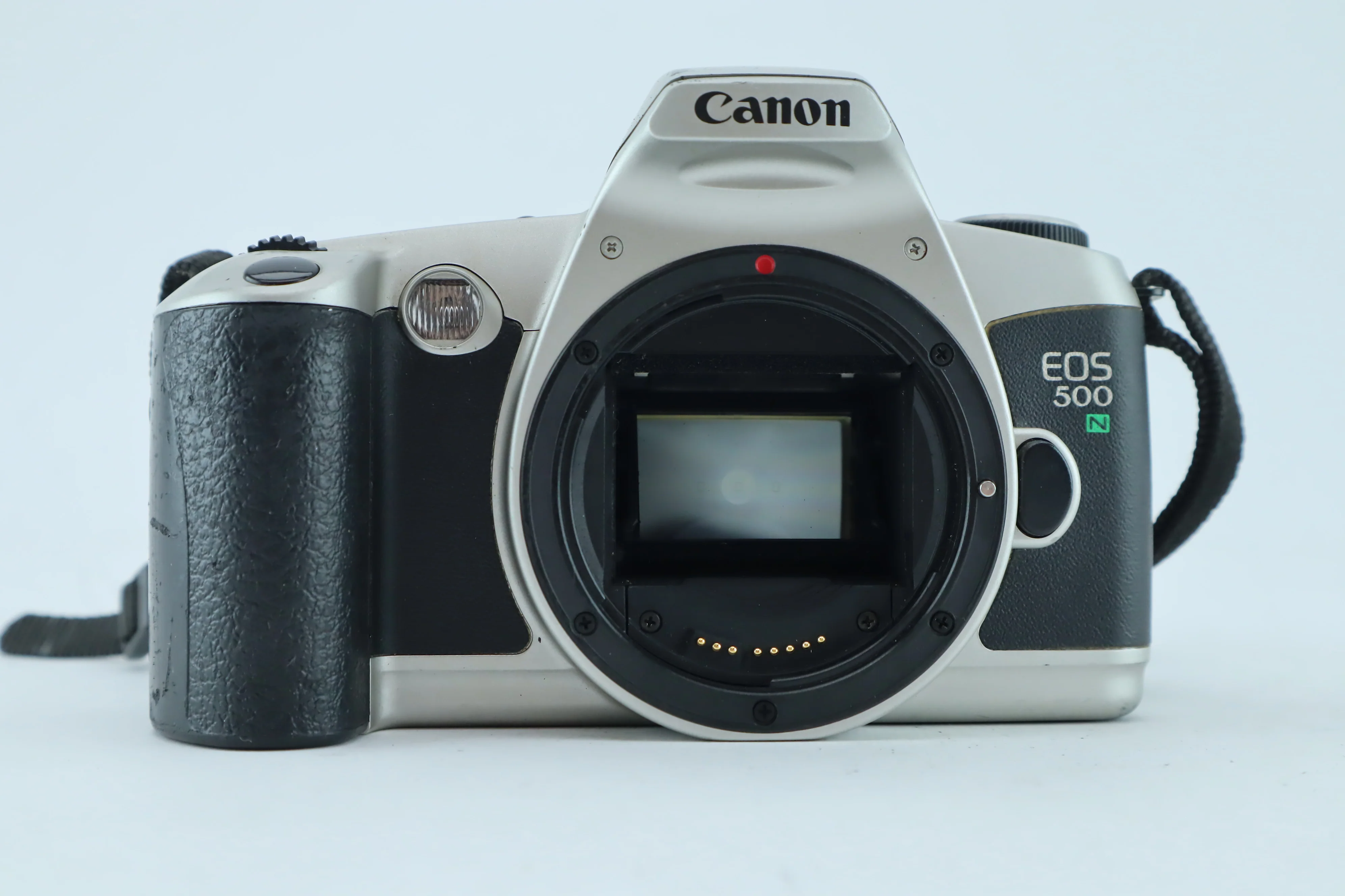 Canon EOS 500N - Image 2