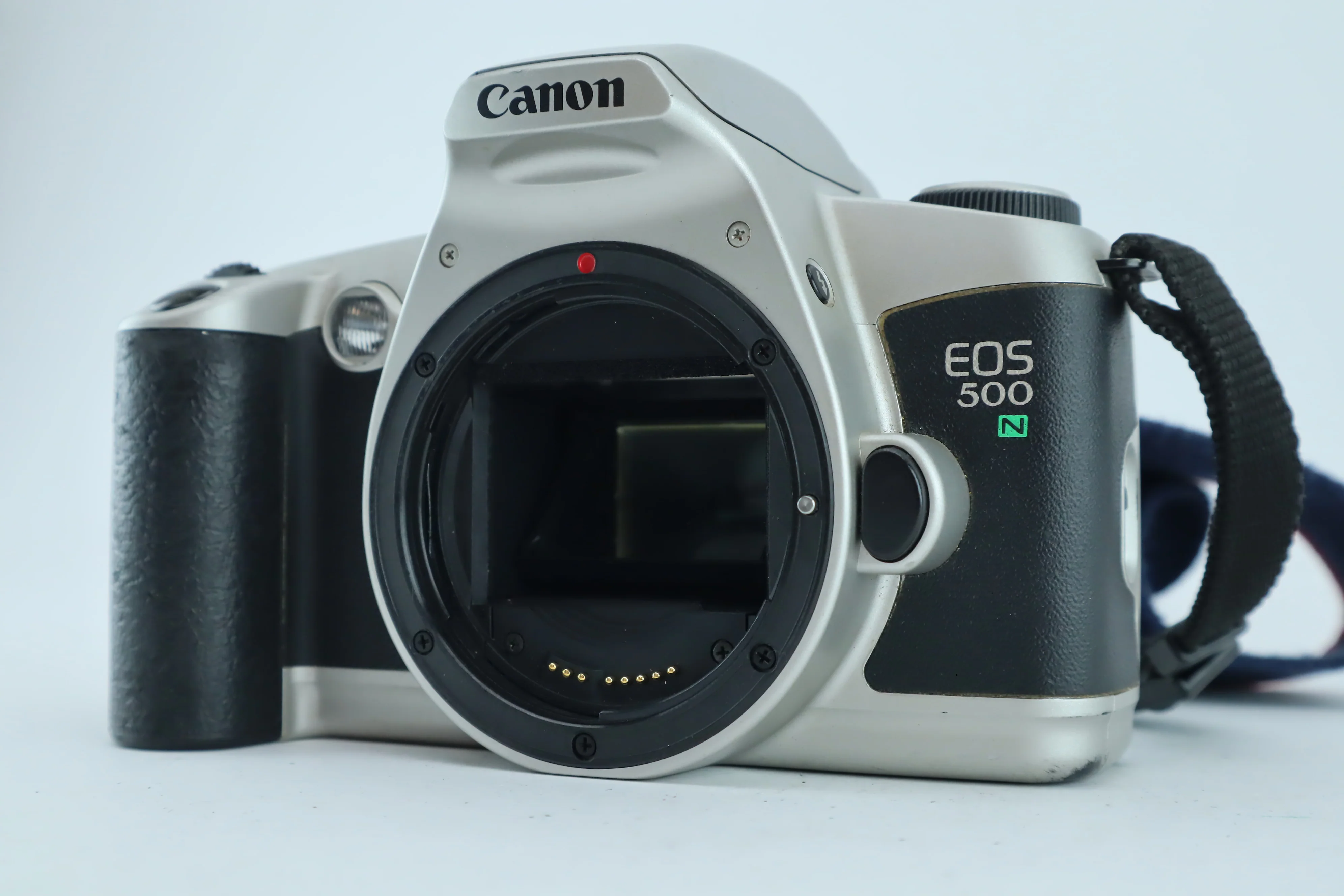 Canon EOS 500N - Image 3