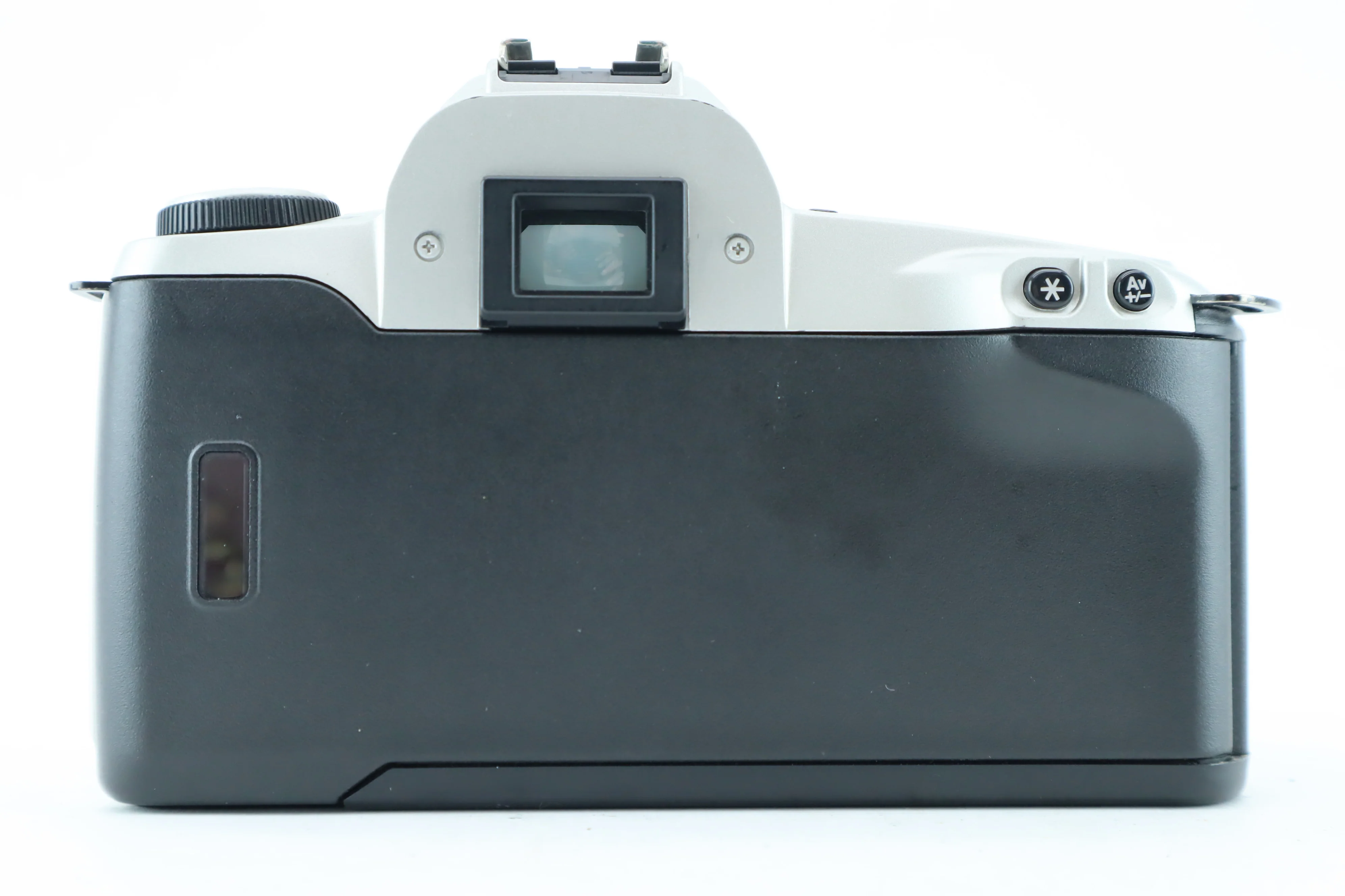 Canon EOS 500N with 28-80mm - Image 4