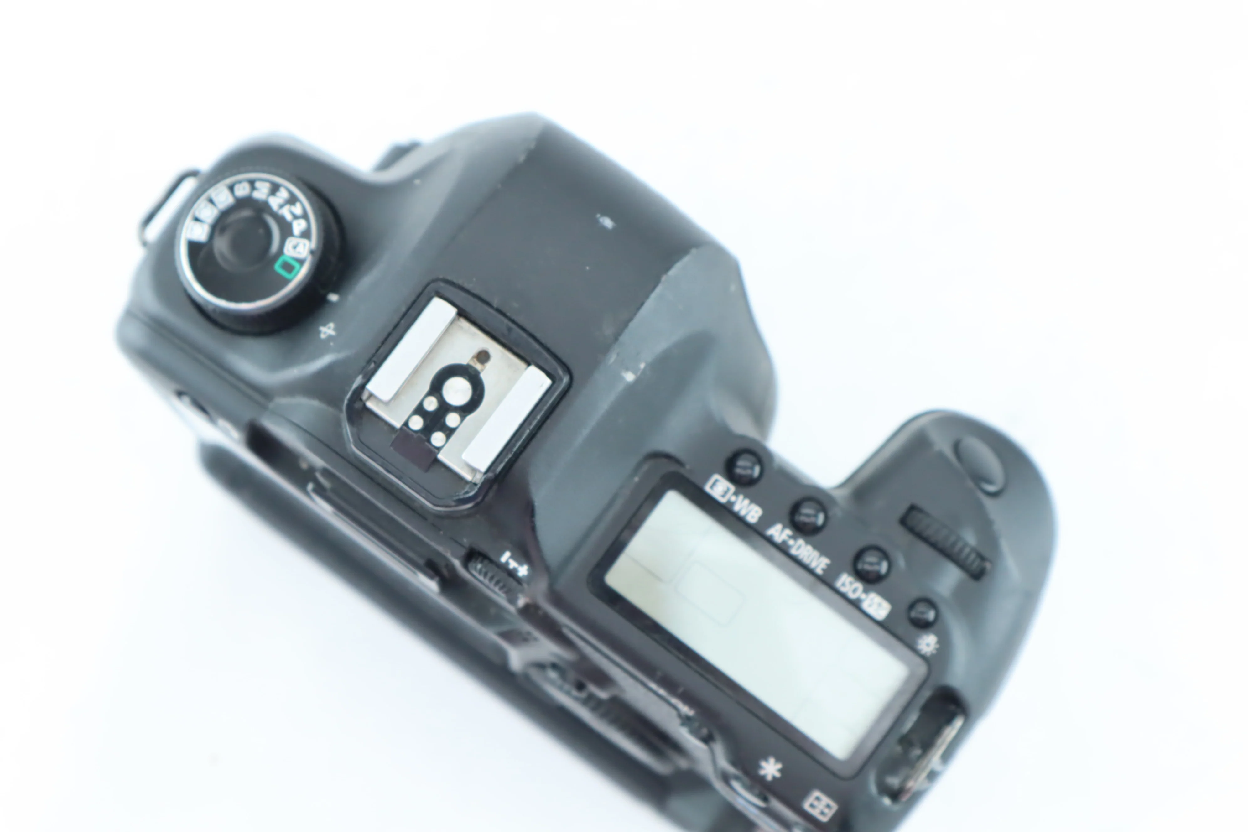 Canon EOS 5D II with Battery Grip BG-E6 - Image 5