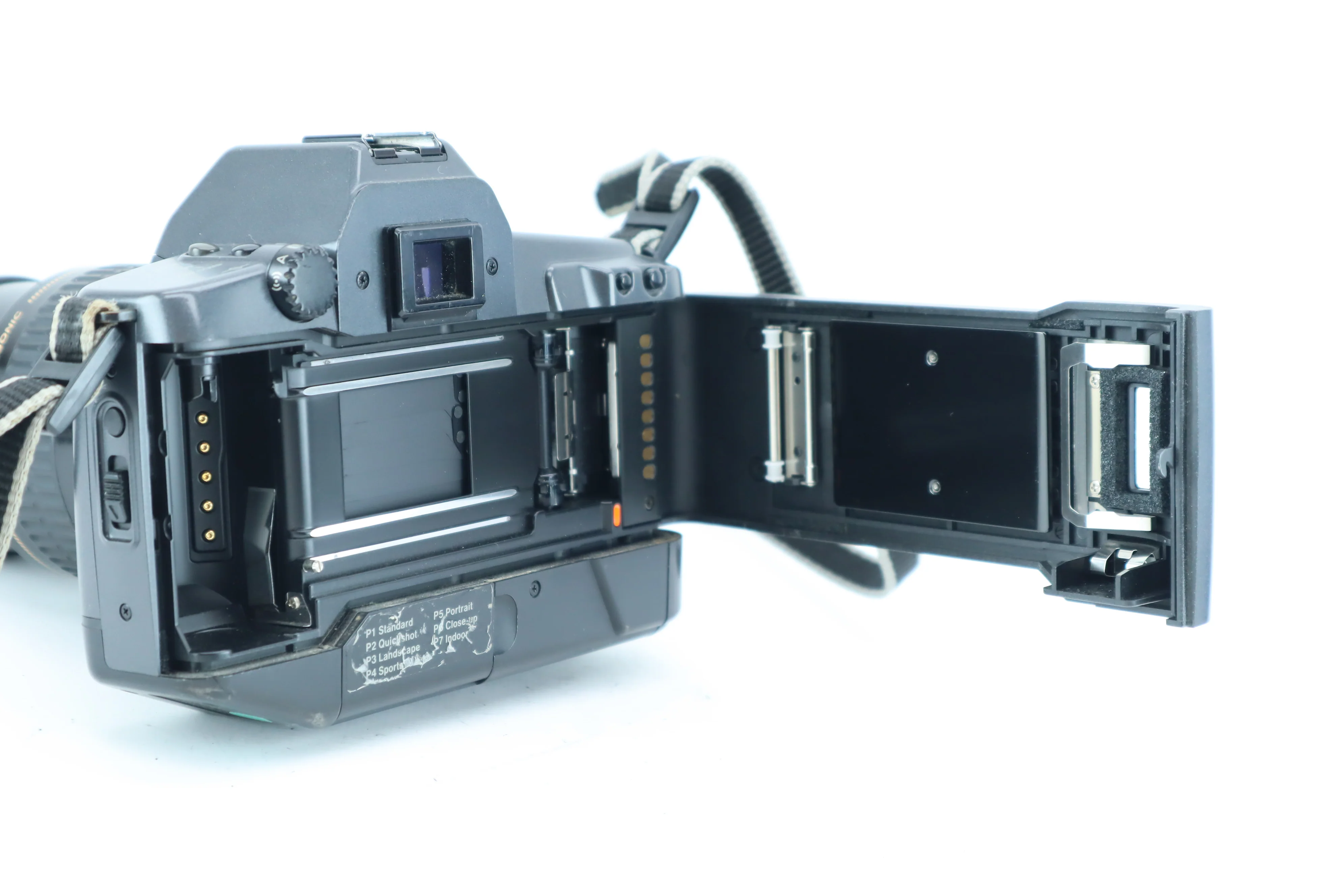 Canon EOS 600 & EF 35-105mm f/4.5-5.6 | S/N: 2586339 - Image 4