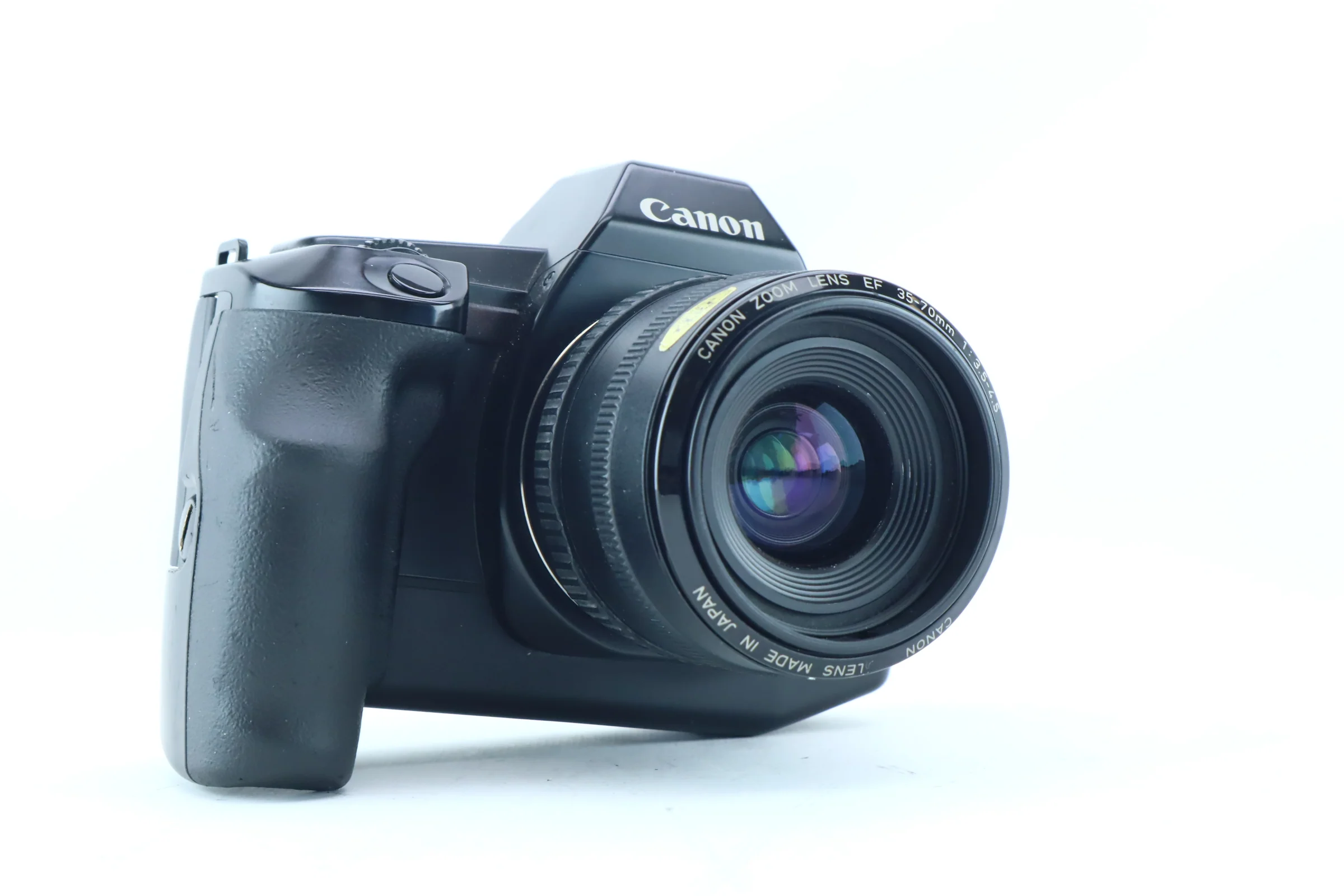 Canon EOS 650 with 35-70mm f/3.5-4.5 | S/N: 1161513
