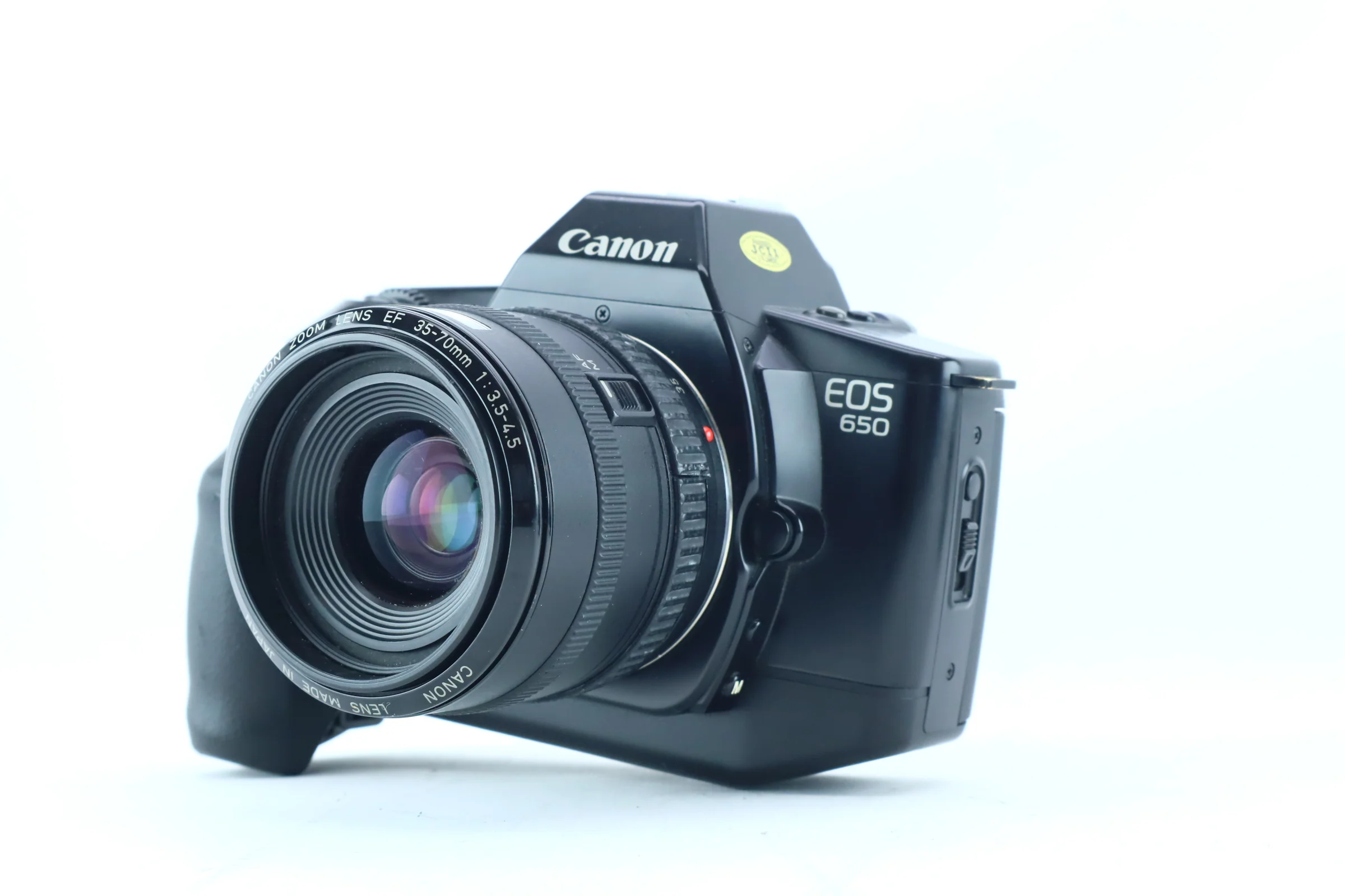 Canon EOS 650 with 35-70mm f/3.5-4.5 | S/N: 1161513 - Image 2
