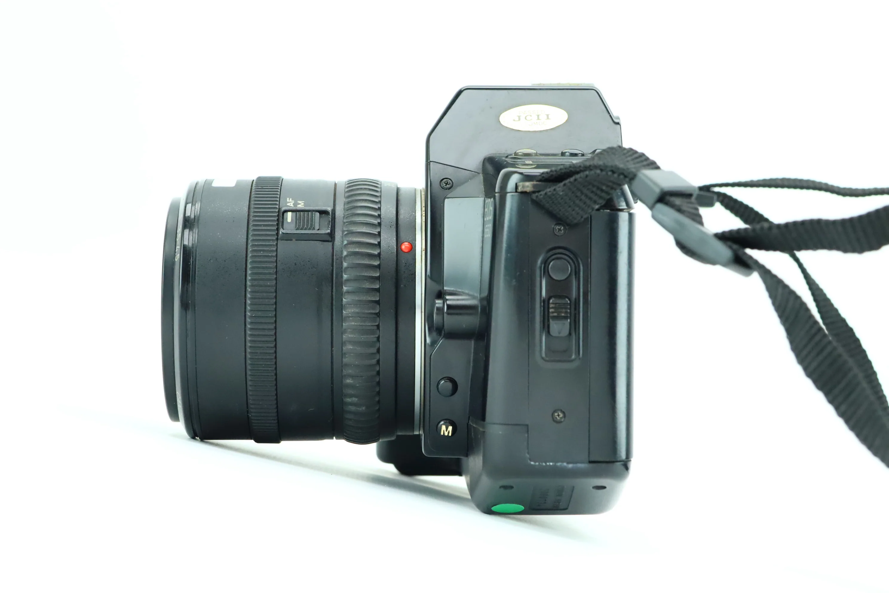 Canon EOS 650 with Canon zoom lens EF 35-70mm 1:3.5-4.5 - Image 3