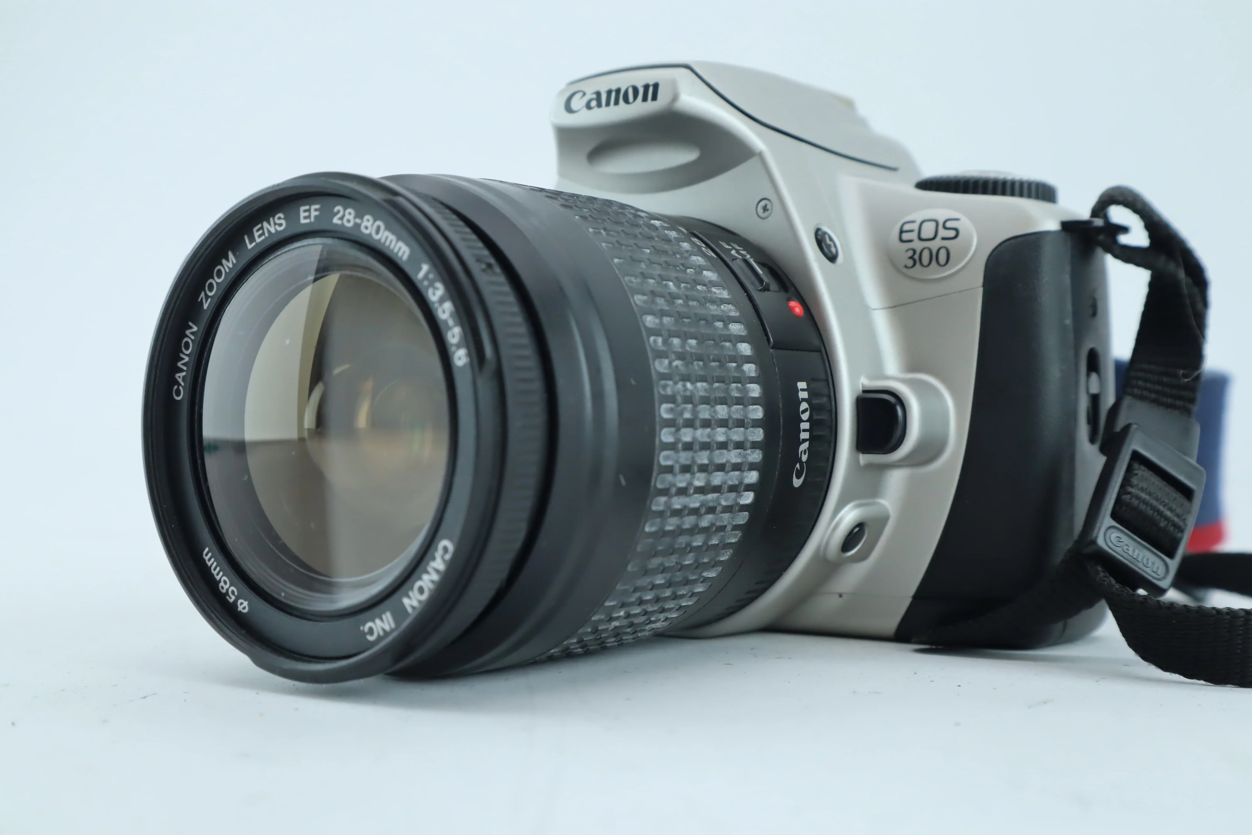 Canon EOS300 with zoom EF 28-80mm 3,5-5,6 - Image 3