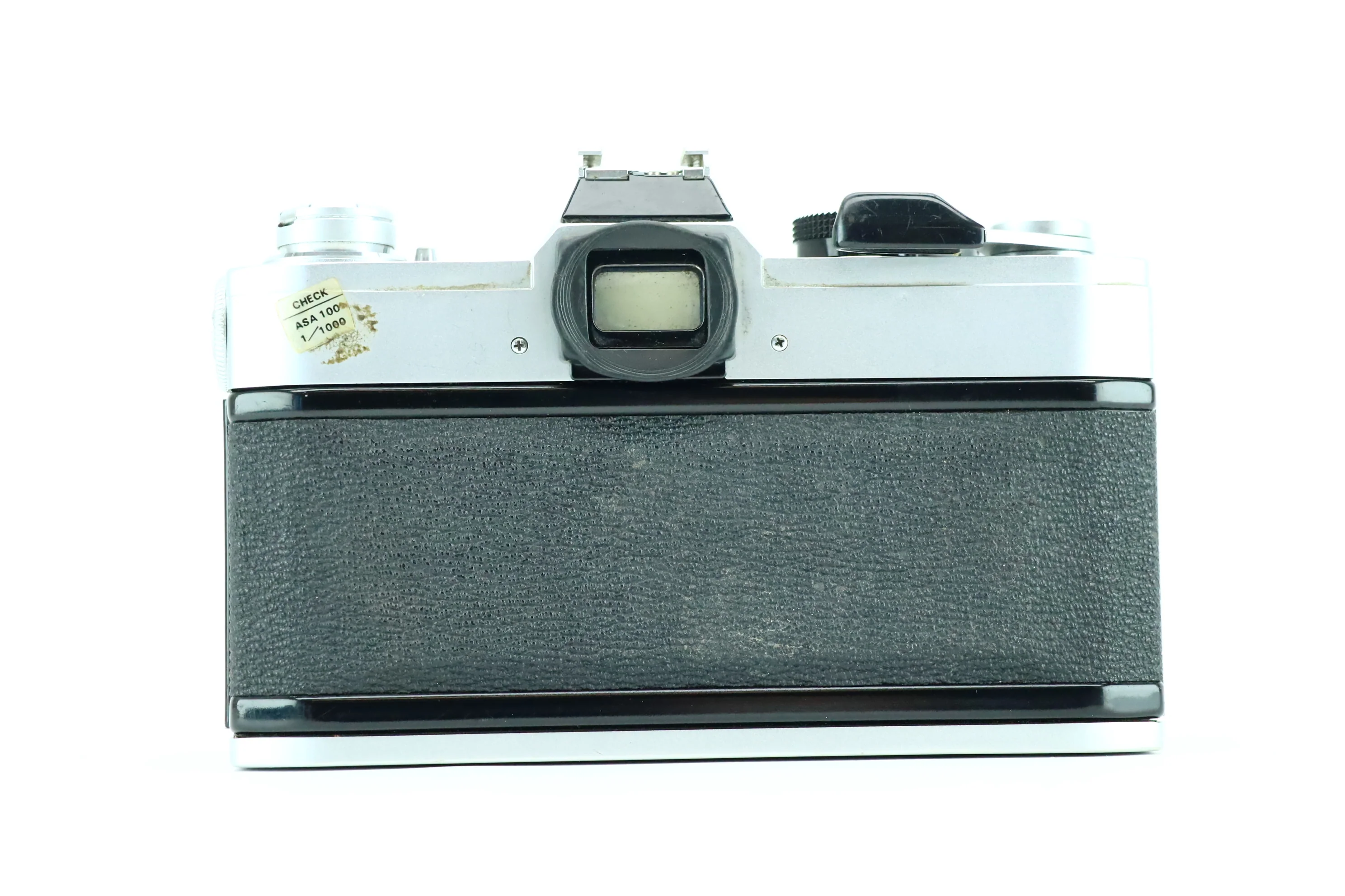 Canon FTb with a Canon zoom lens FD 35-70mm 1:4 lens - Image 4
