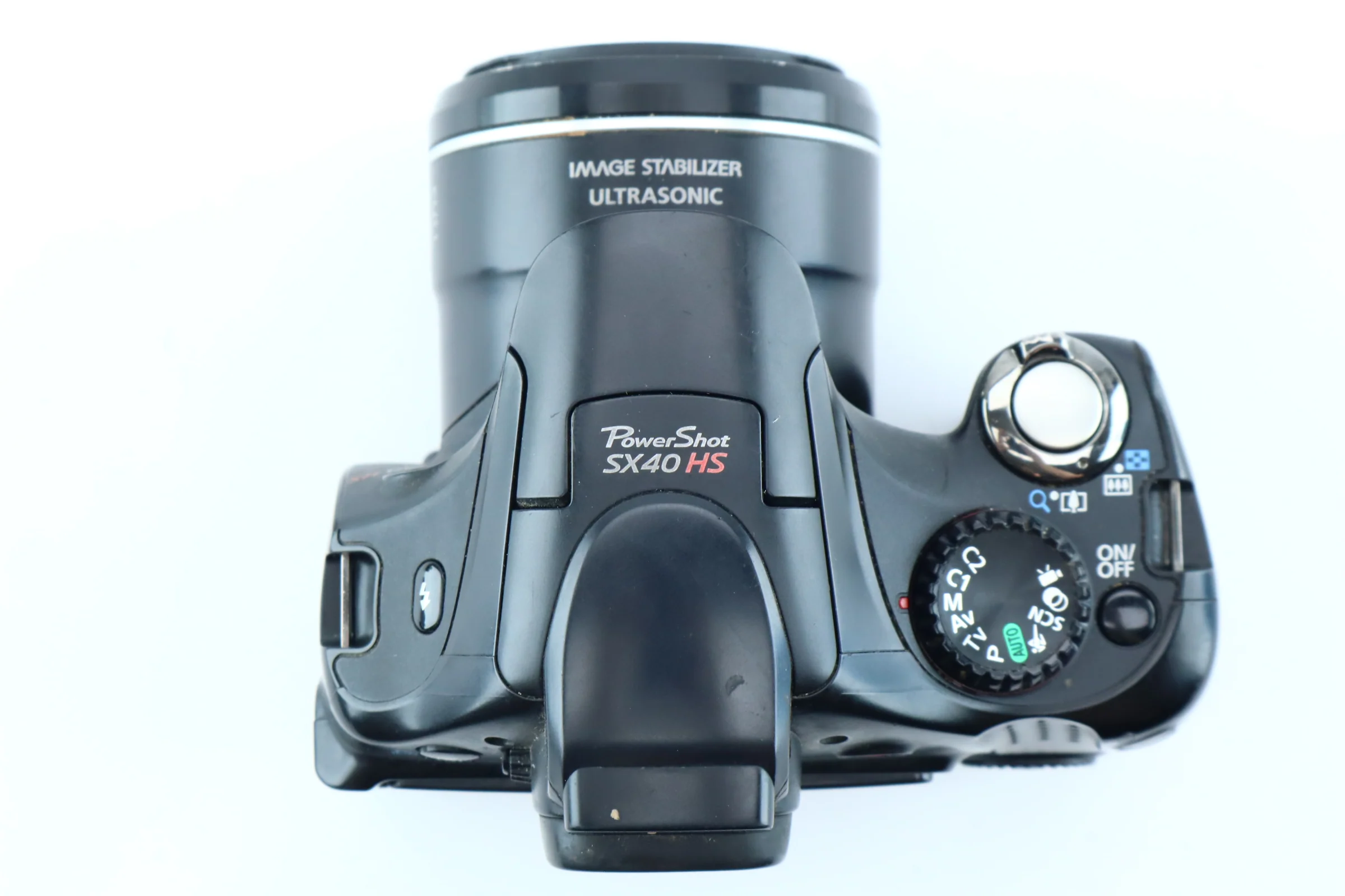 Canon PowerShot SX40 HS with 35x Optical Zoom Lens - Image 5