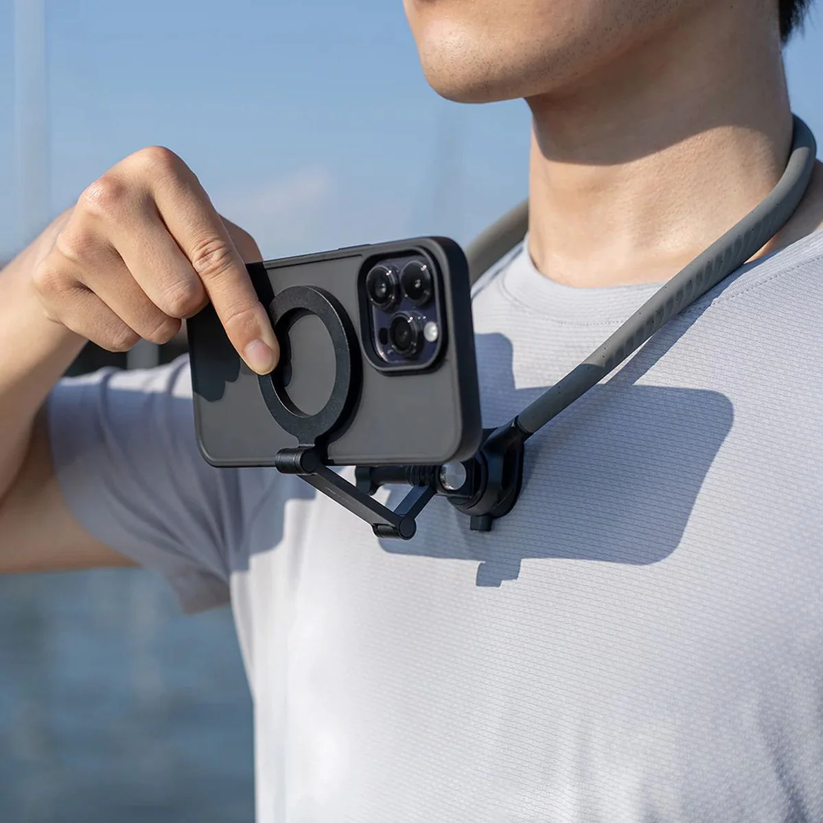 PGYTECH Caplock Magnetic Smartphone Neck Mount - Image 4