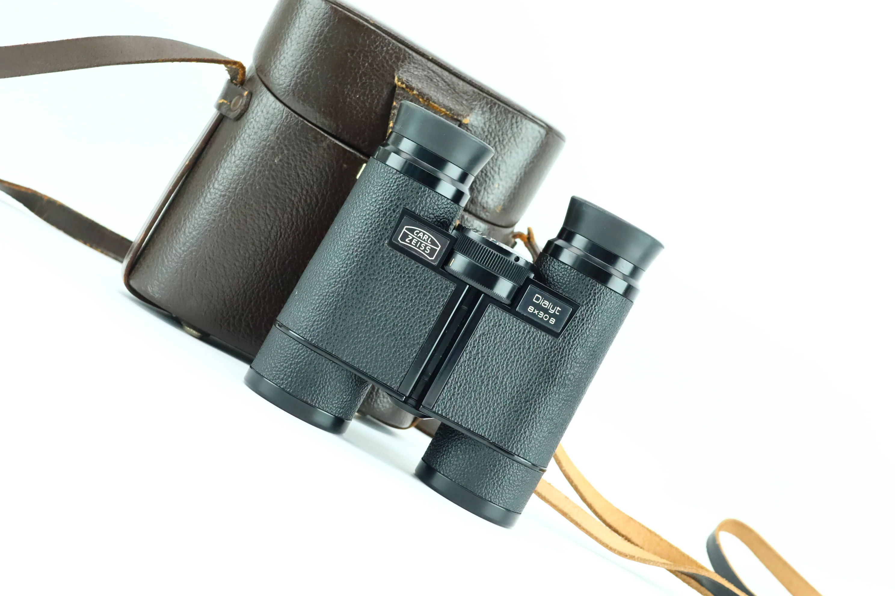 Carl Zeiss Dialyt 8x30 B binocular