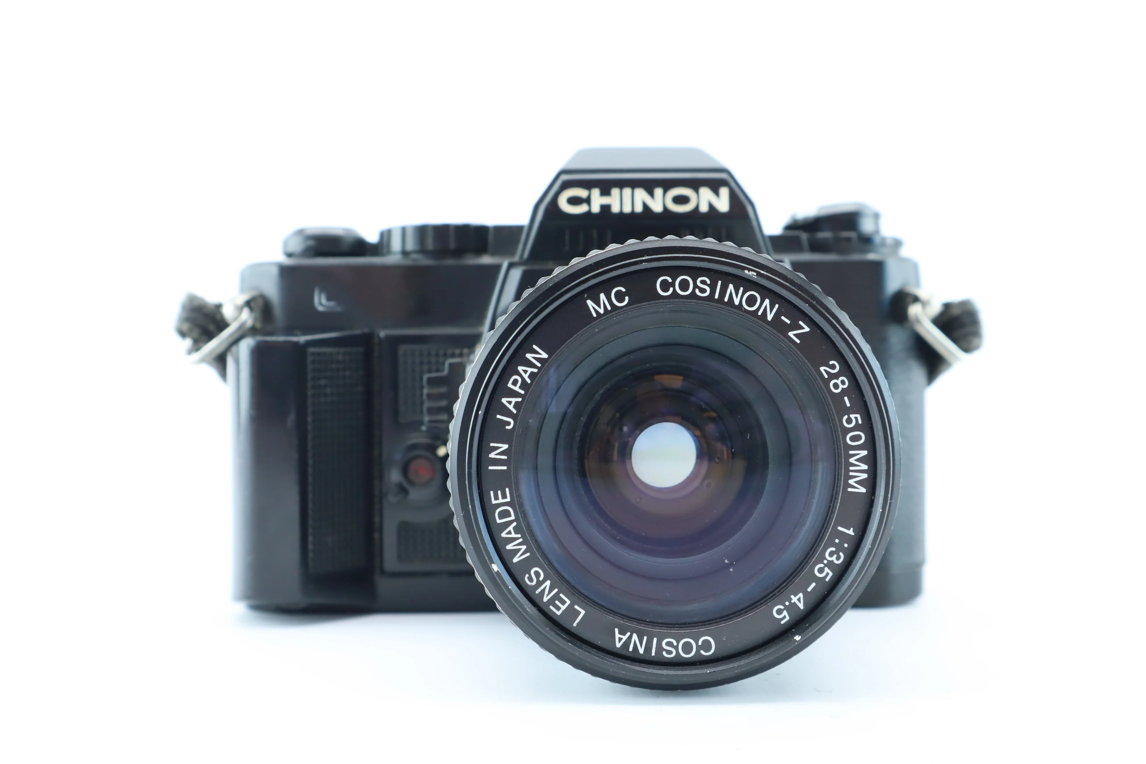 Chinon CE-4 + MC Cosinon-Z 28–50mm f/3.5–4.5 - Image 2