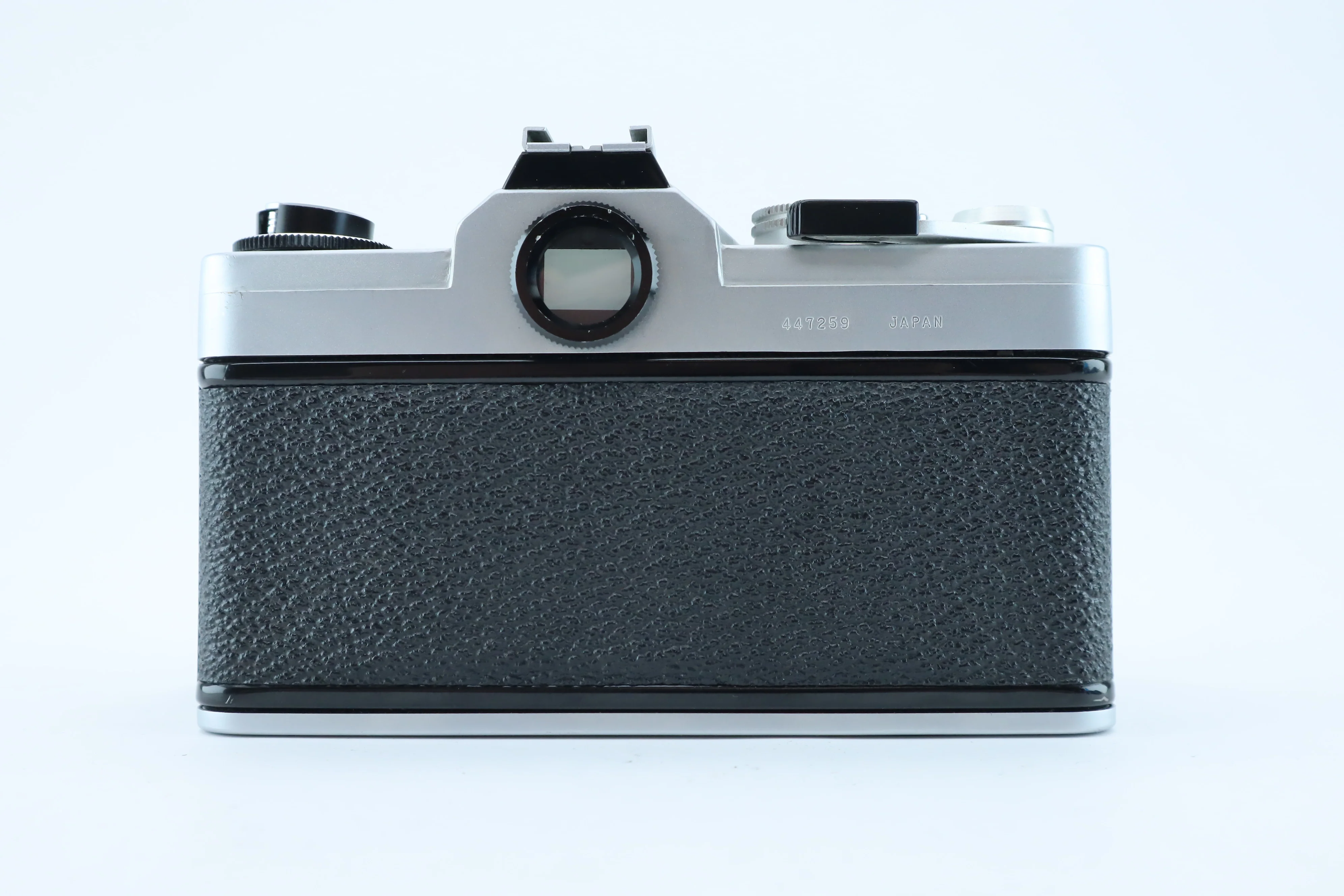 Chinon CS + Pentacon Auto 50mm f/1.8 Multi Coating - Image 3