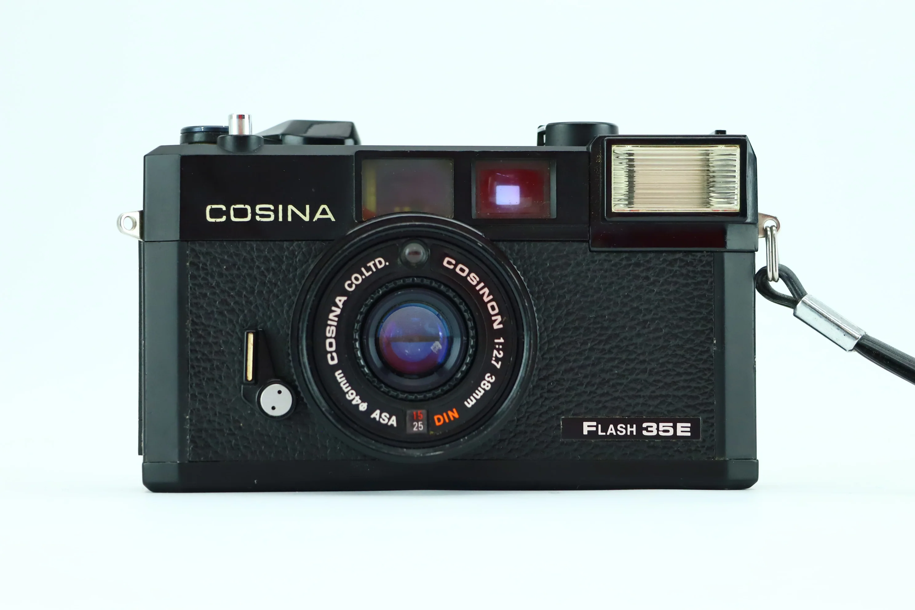 Cosina Flash 35E with Cosinon 1:2.7 38mm - Image 2