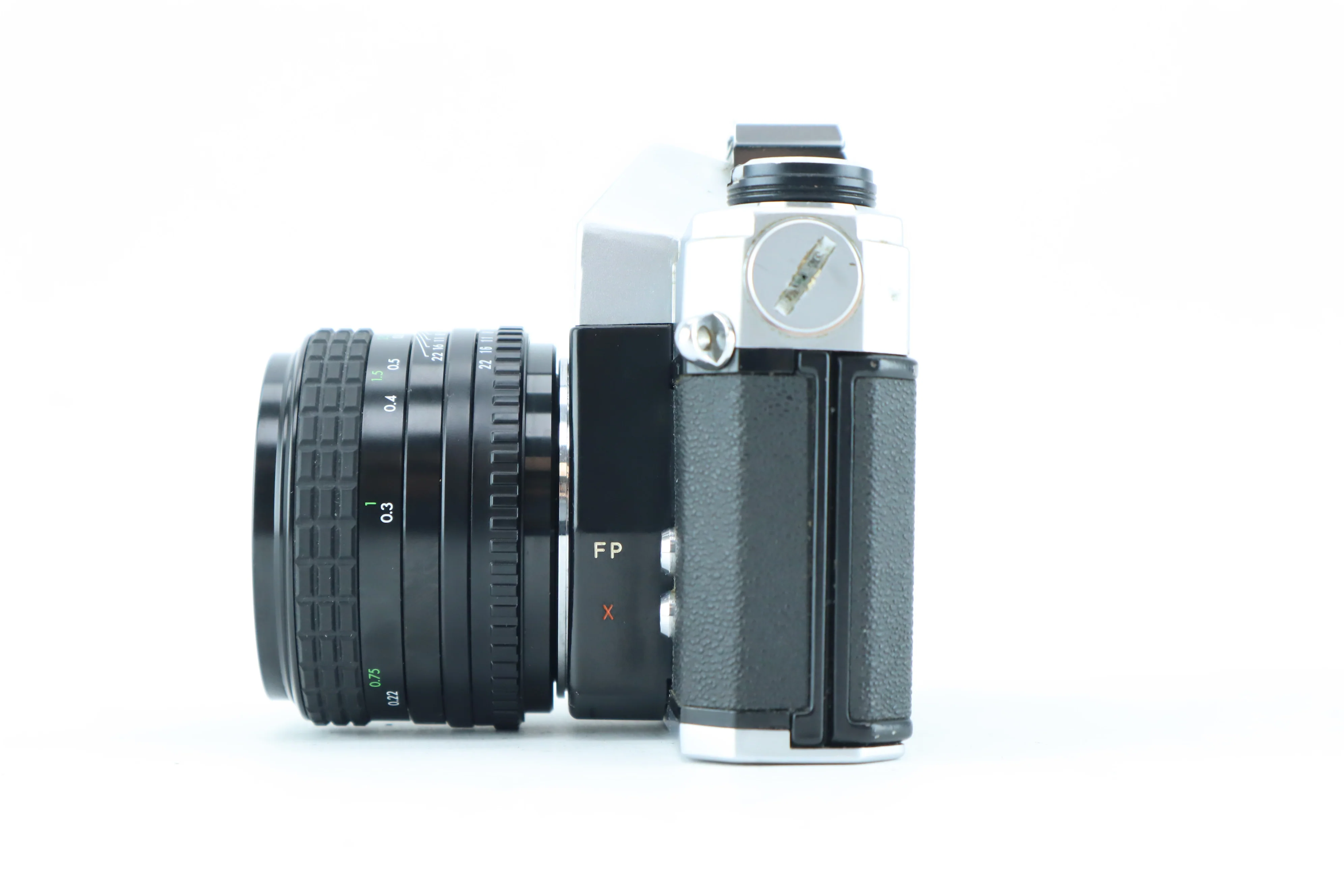 Fujica ST 701 with Sigma Mini-Wide 28mm 2.8 Multi-Coated - Image 4