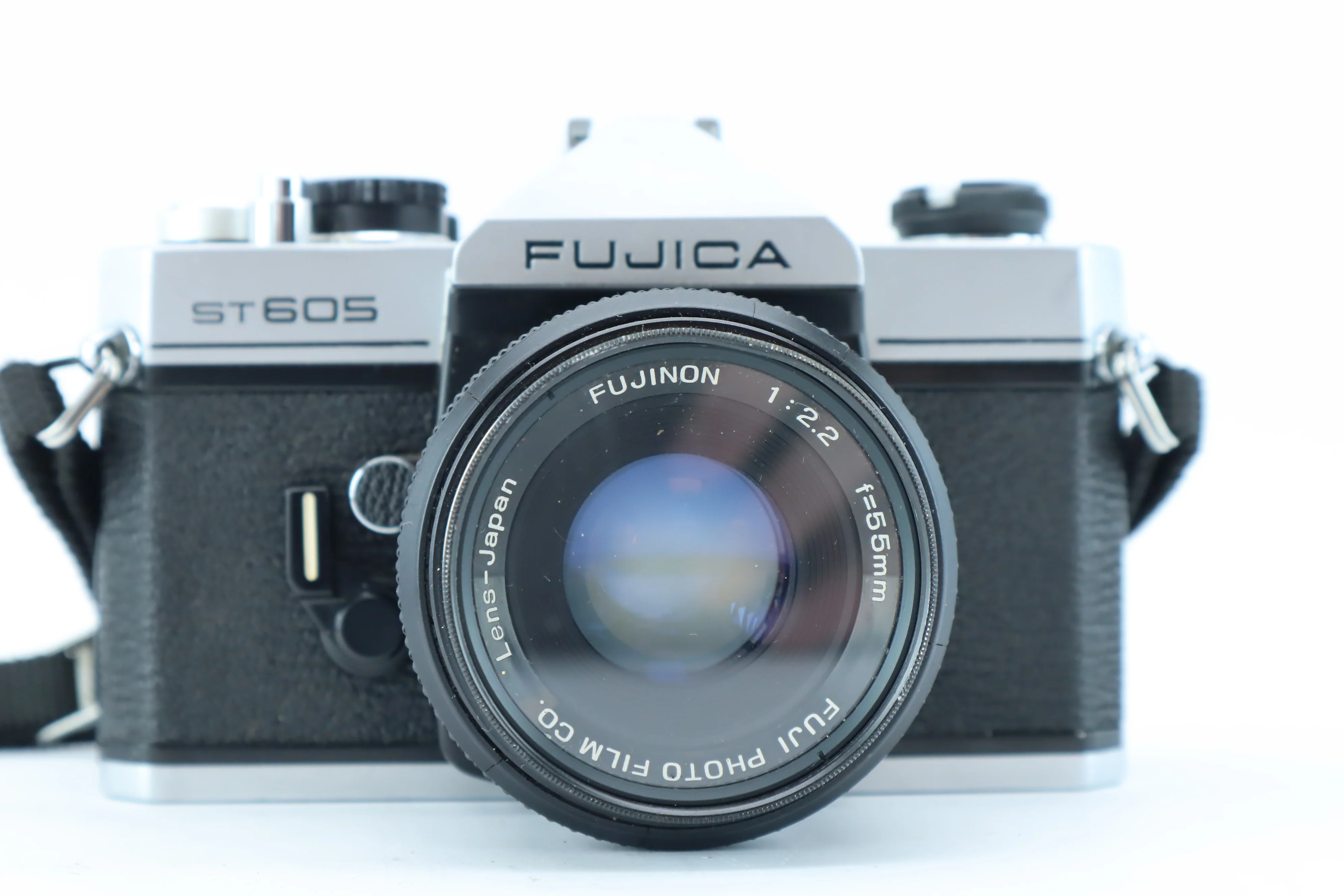 Fujica ST605 with Fujinon 55mm f/2.2 – Manual 35mm M42 SLR with Fuji Prime Lens - Image 2