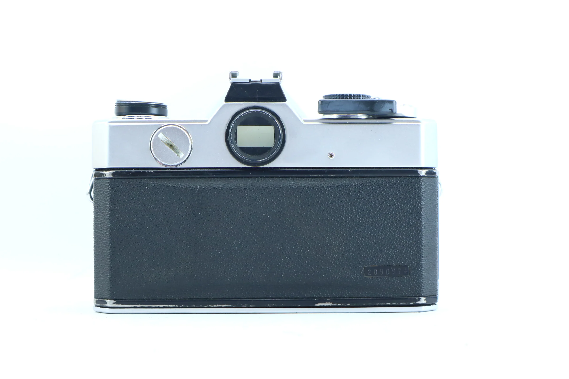 Fujica ST801 with Fujinon 55mm f/1.8 Lens - Image 5