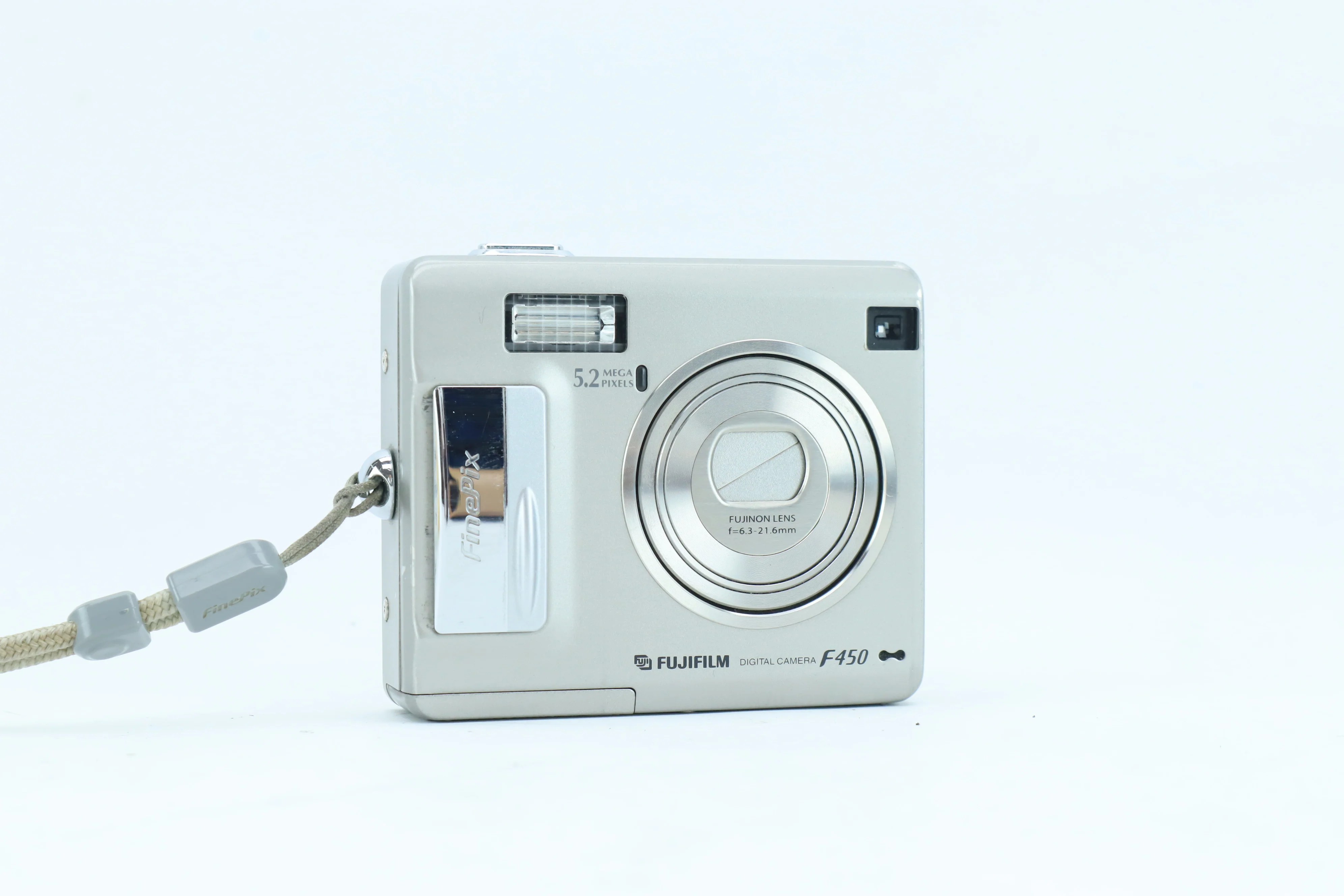 Fujifilm FinePix F450 | S/N: 4GL09158