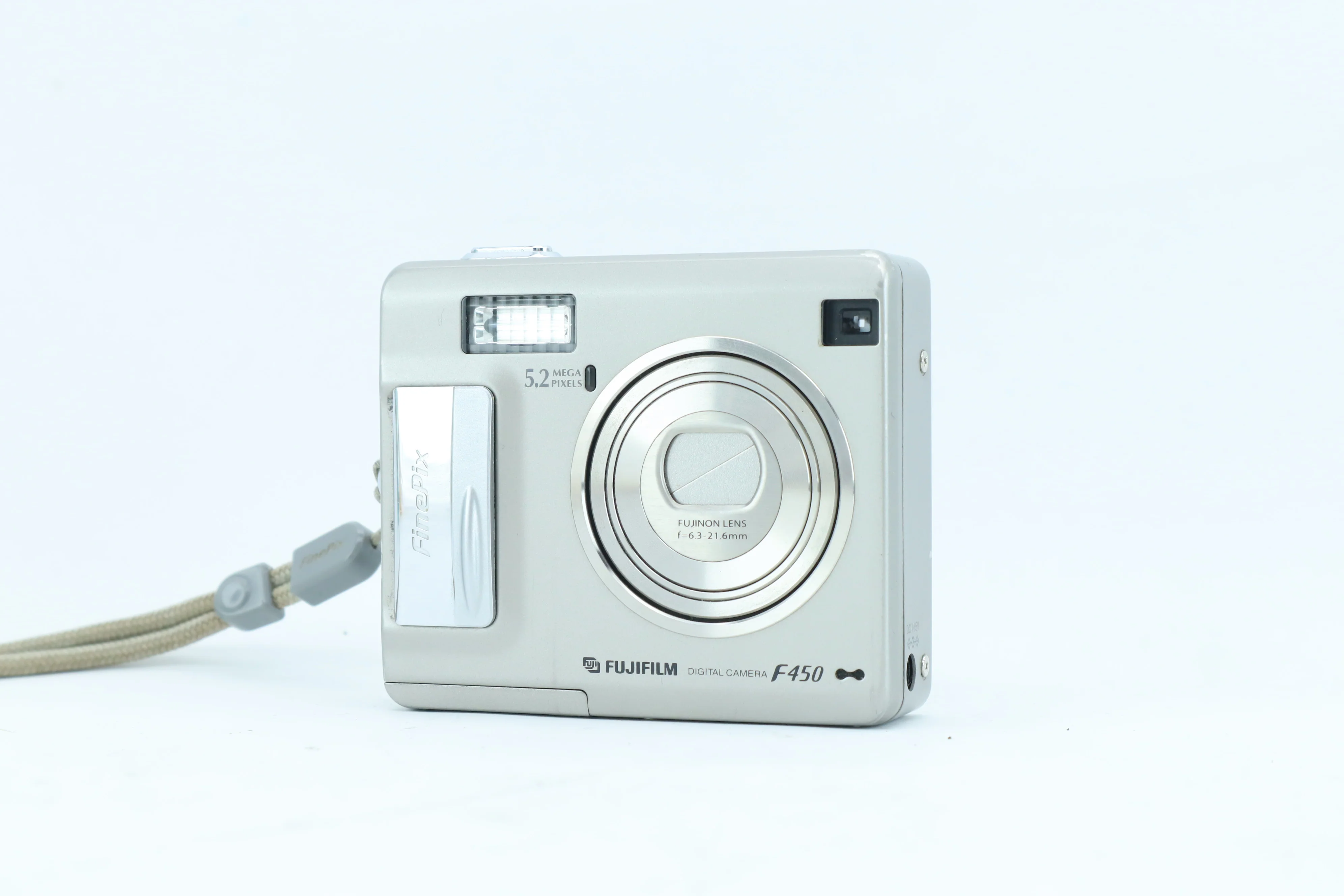 Fujifilm FinePix F450 | S/N: 4GL09158 - Image 2