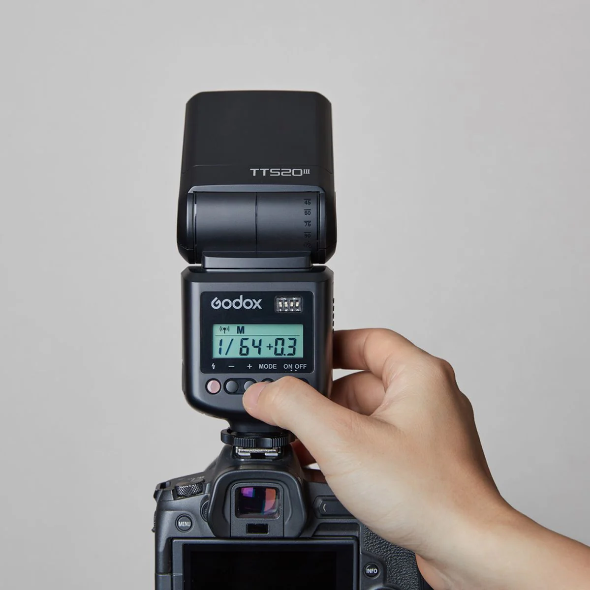 Godox TT520III Camera Flash w/ LCD Screen - Image 3