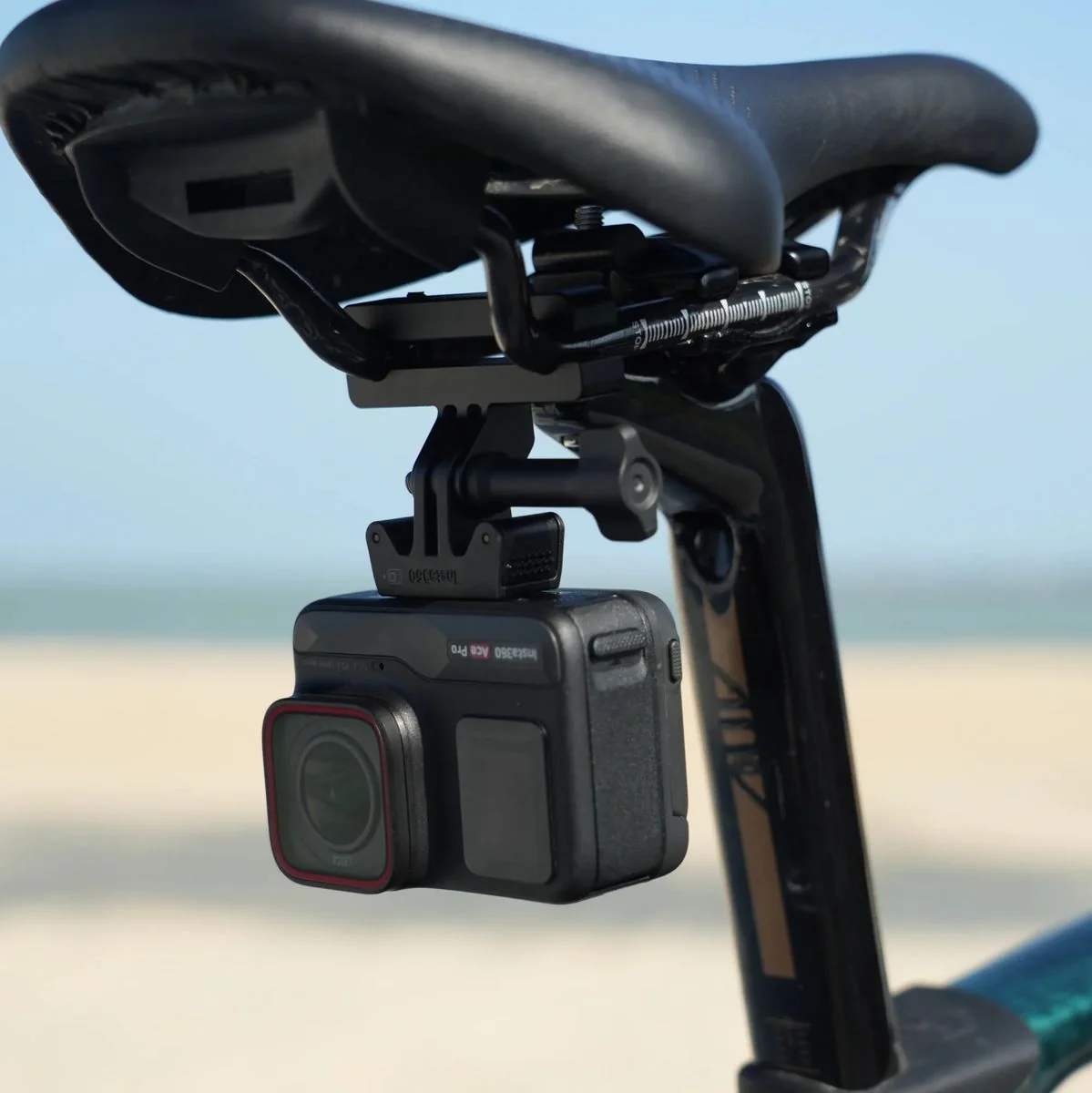Insta360 Bike Seat Rail Mount - Image 2
