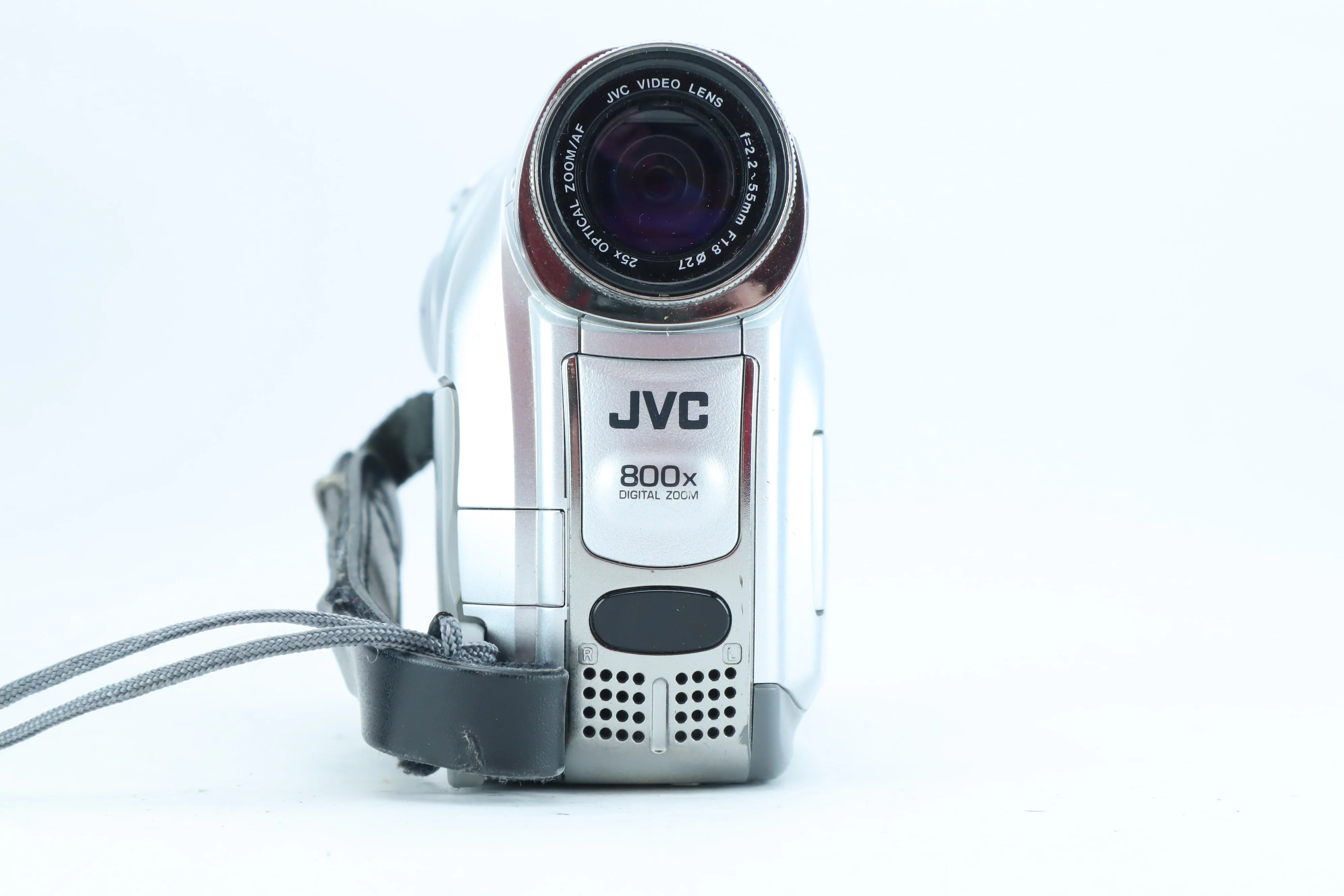 JVC GR-D239E - Image 2