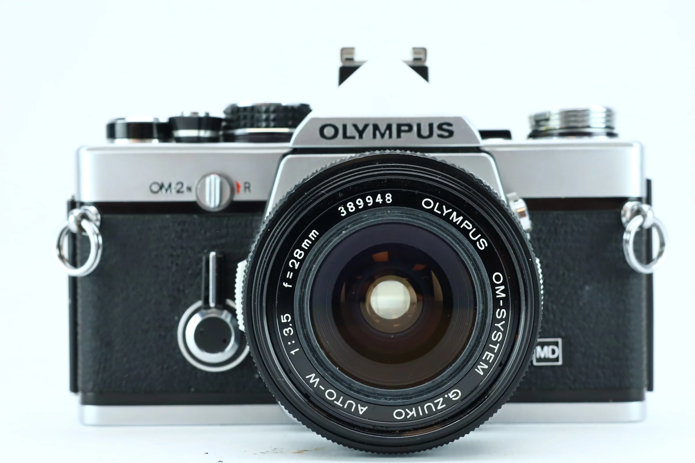 Olympus OM-2N + 28mm - Image 2