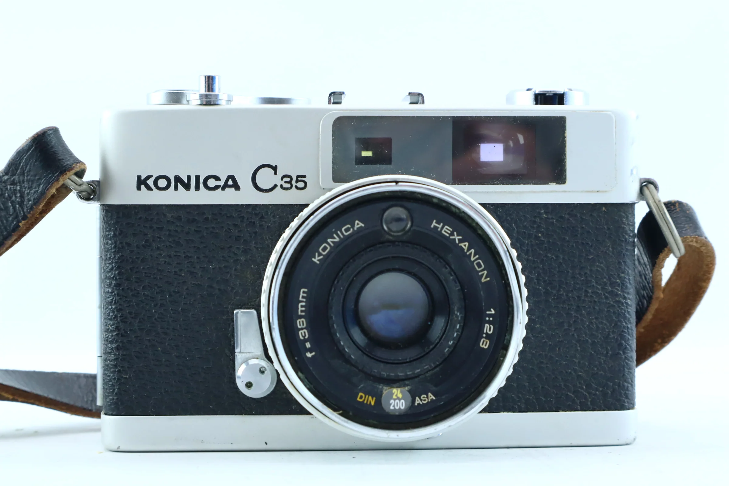 Konica C35 - Image 3