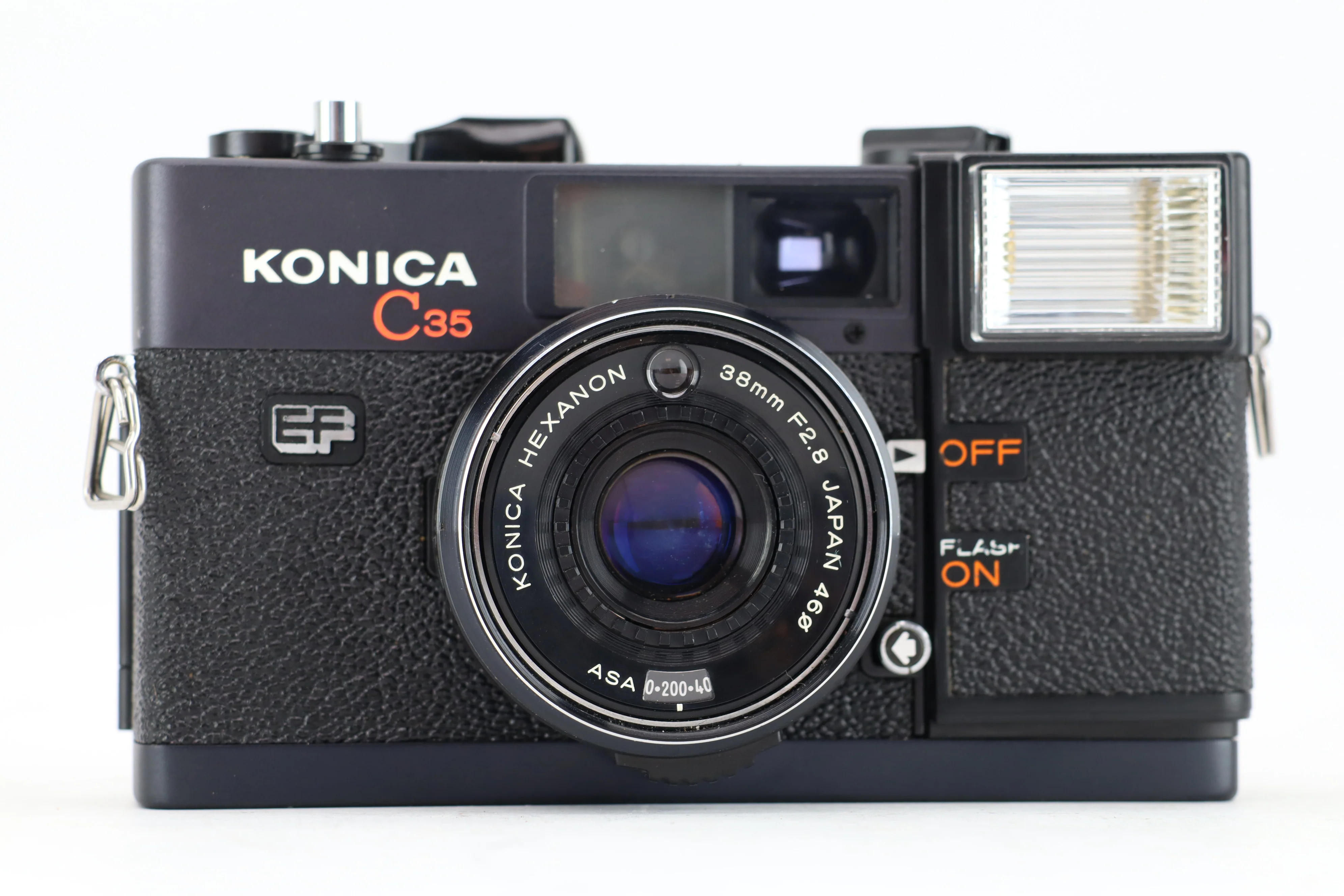 Konica C35 38mm F2,8 - Image 2