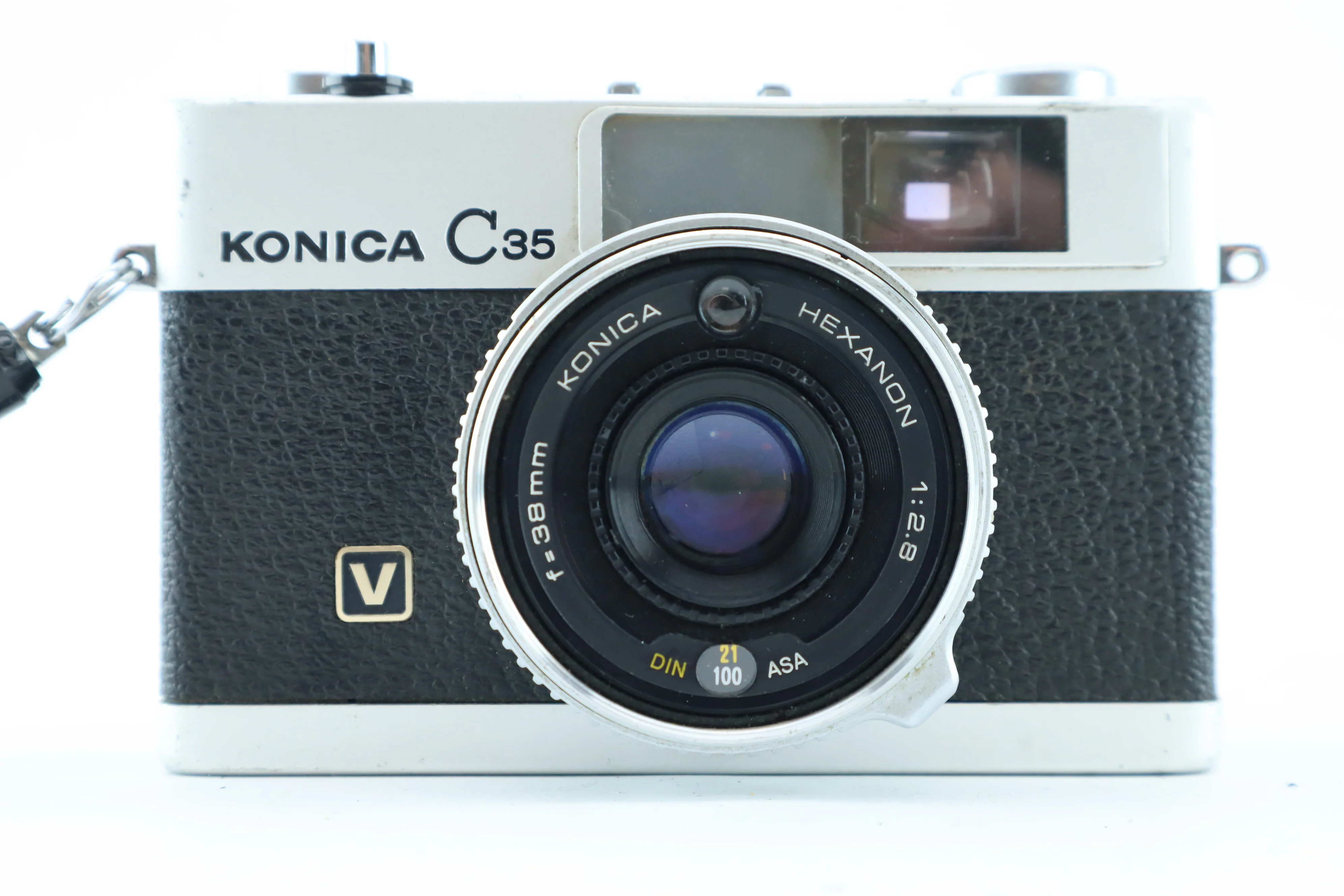 Konica C35 V with a Hexanon 1:2.8 f=38mm lens - Image 2