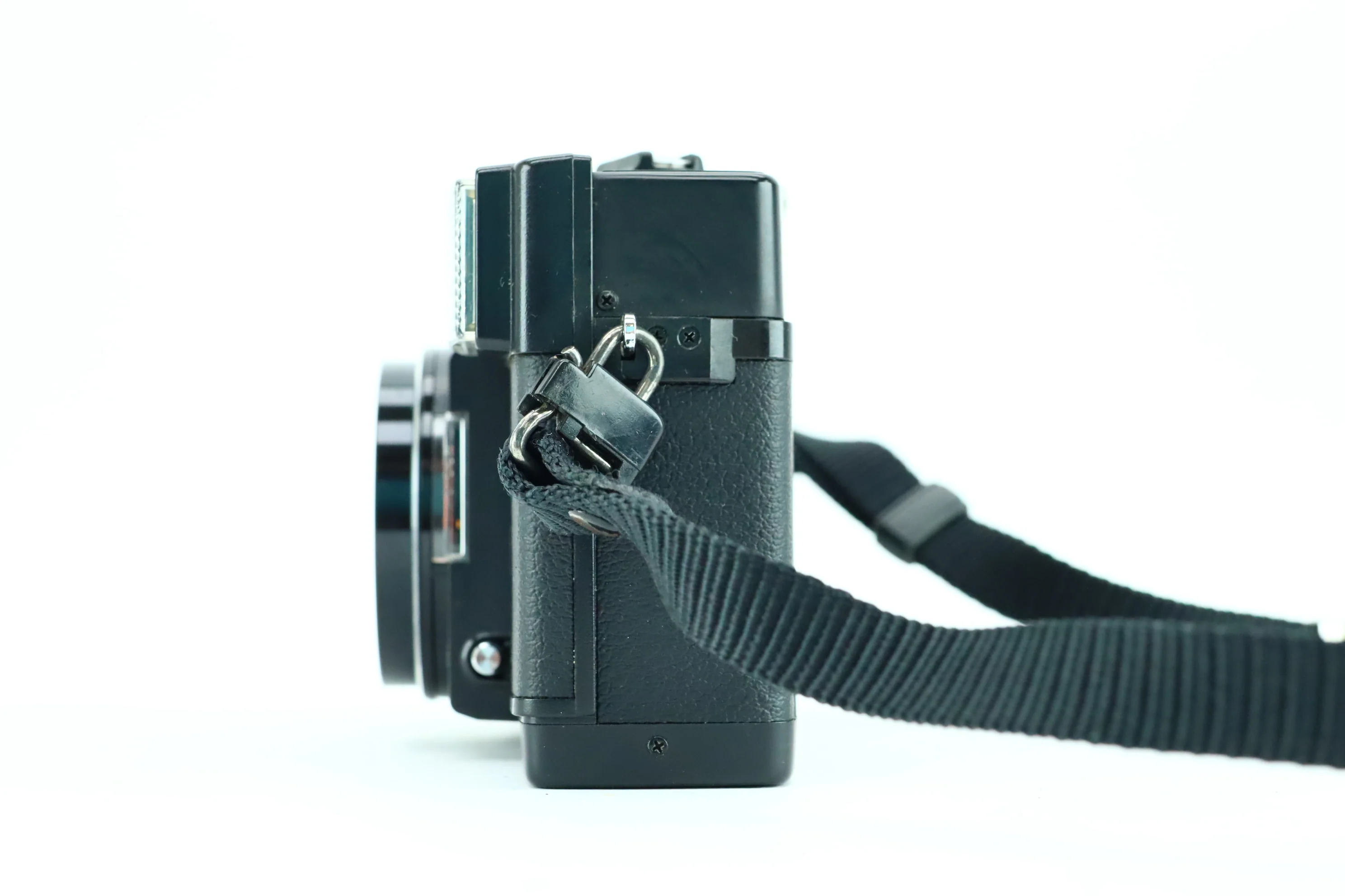 Konica C35 AF with Hexanon 38mm F2.8 lens - Image 4
