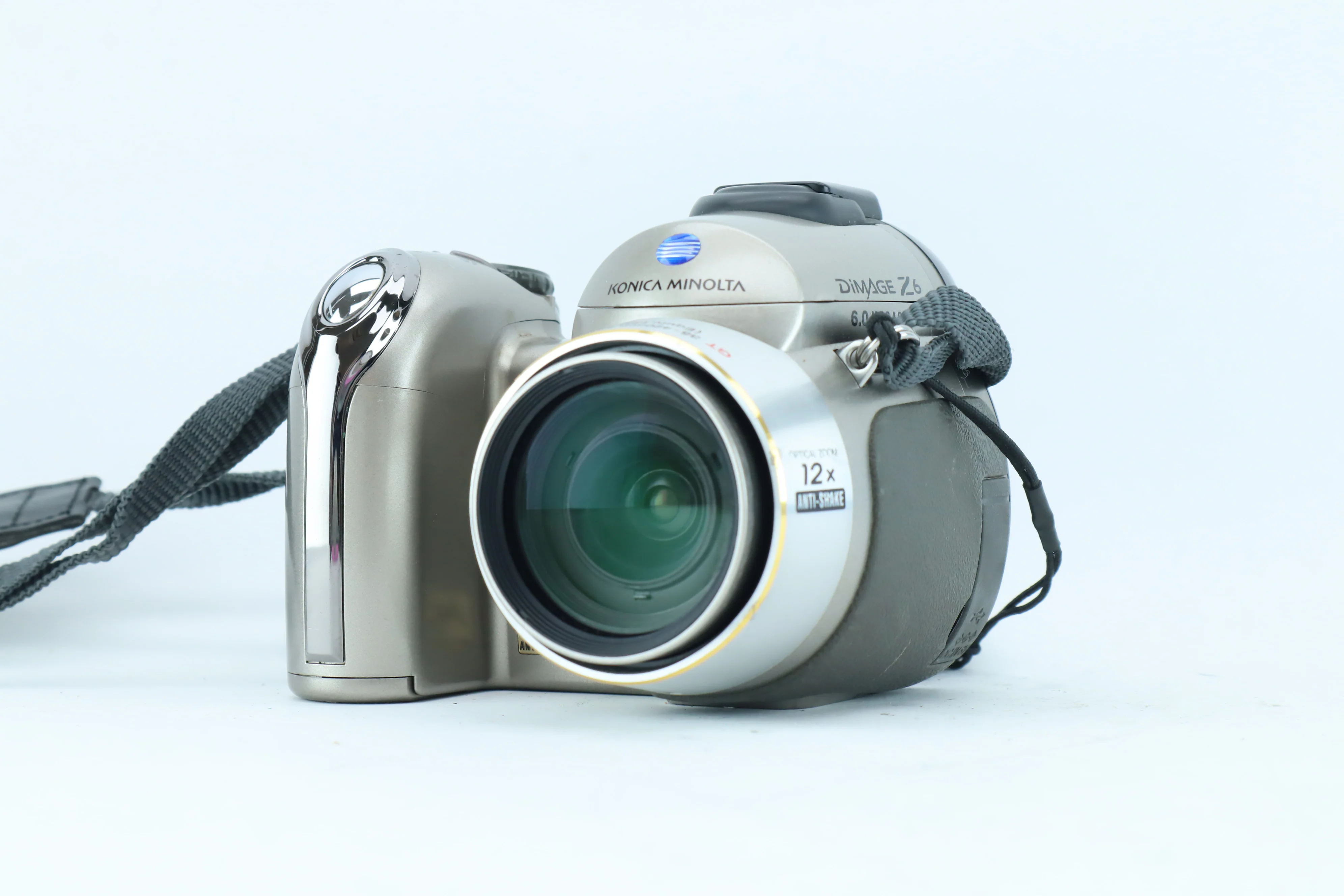 Konica Minolta DiMAGE Z3 | S/N: 41529997 - Image 2