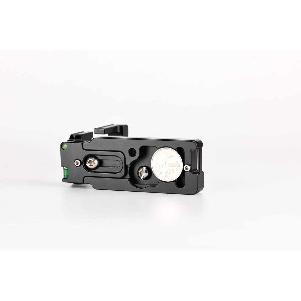 Sunwayfoto L-Plate For Canon R5/R6 (PCL-R5) - Image 5